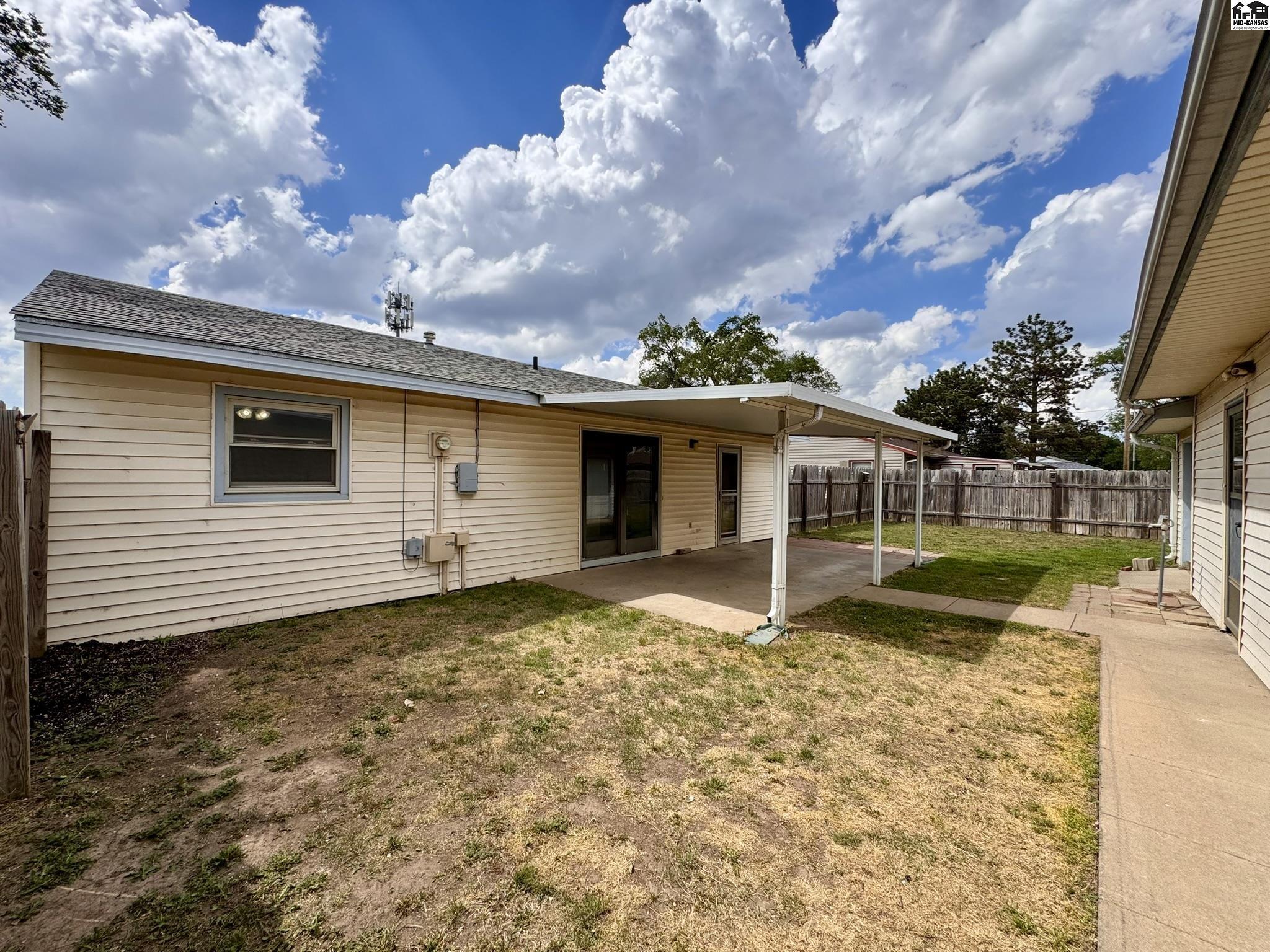 208 S Walnut Street South Hutchinson KS 67505