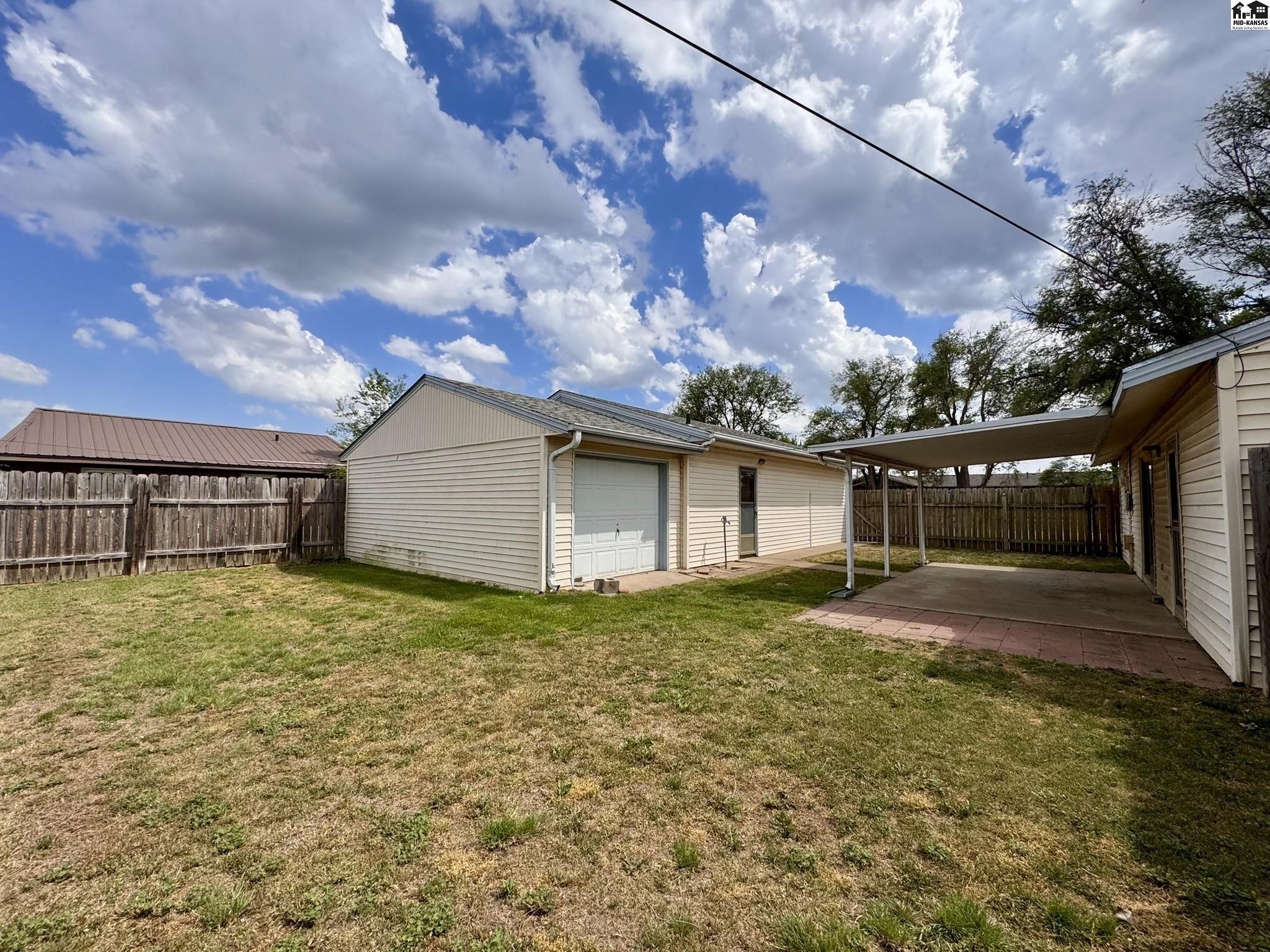 208 S Walnut Street South Hutchinson KS 67505