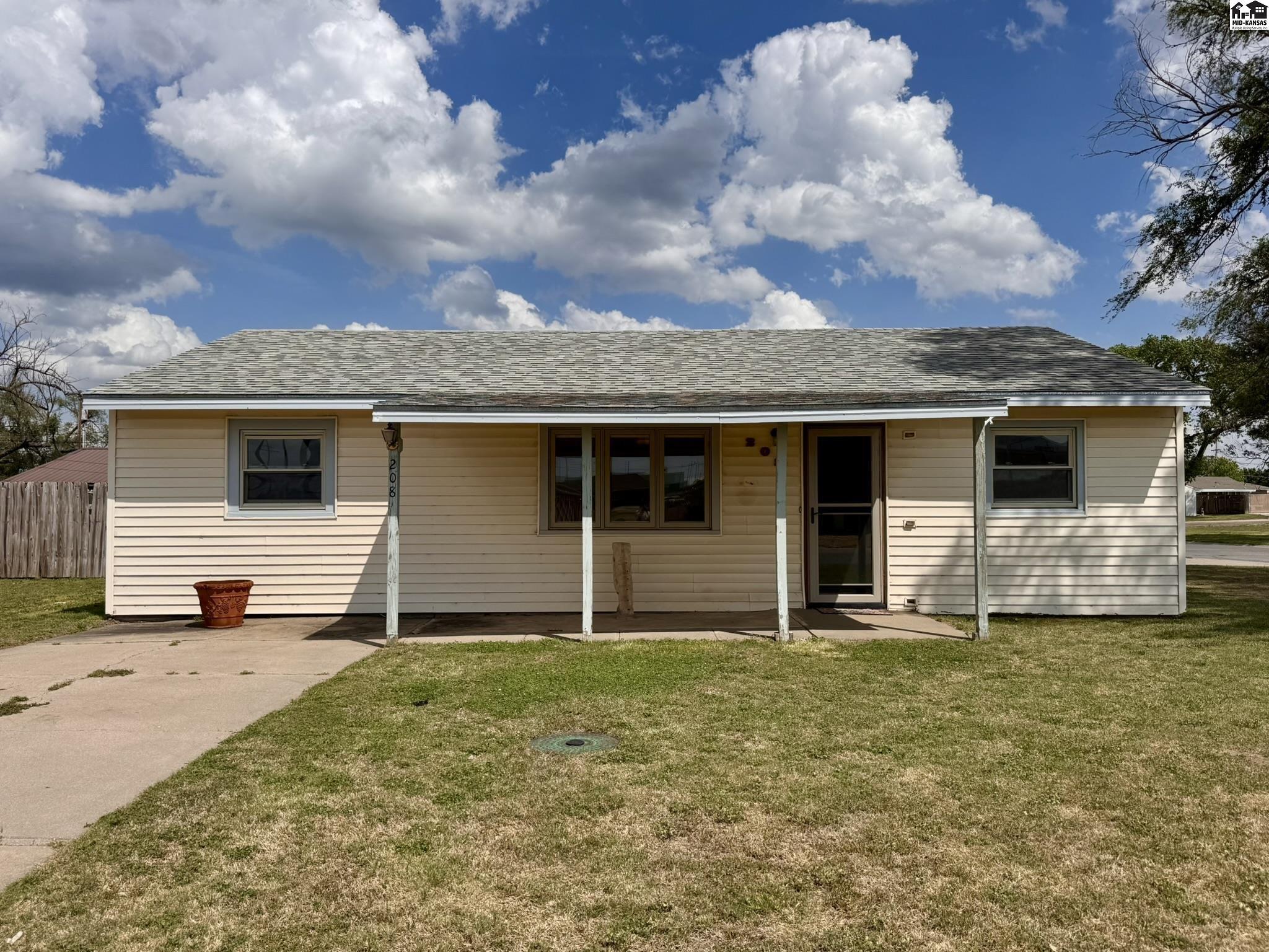 208 S Walnut Street South Hutchinson KS 67505