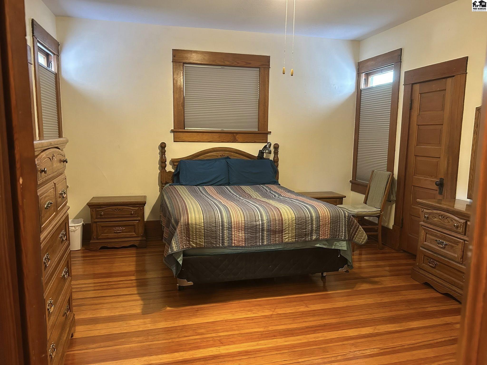 209 W 12th Avenue Hutchinson KS 67501