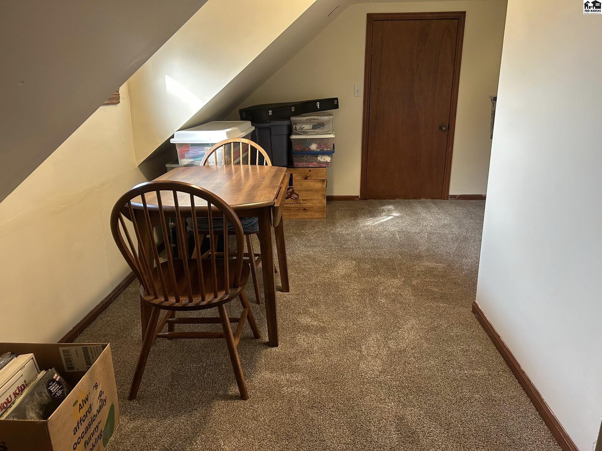 209 W 12th Avenue Hutchinson KS 67501