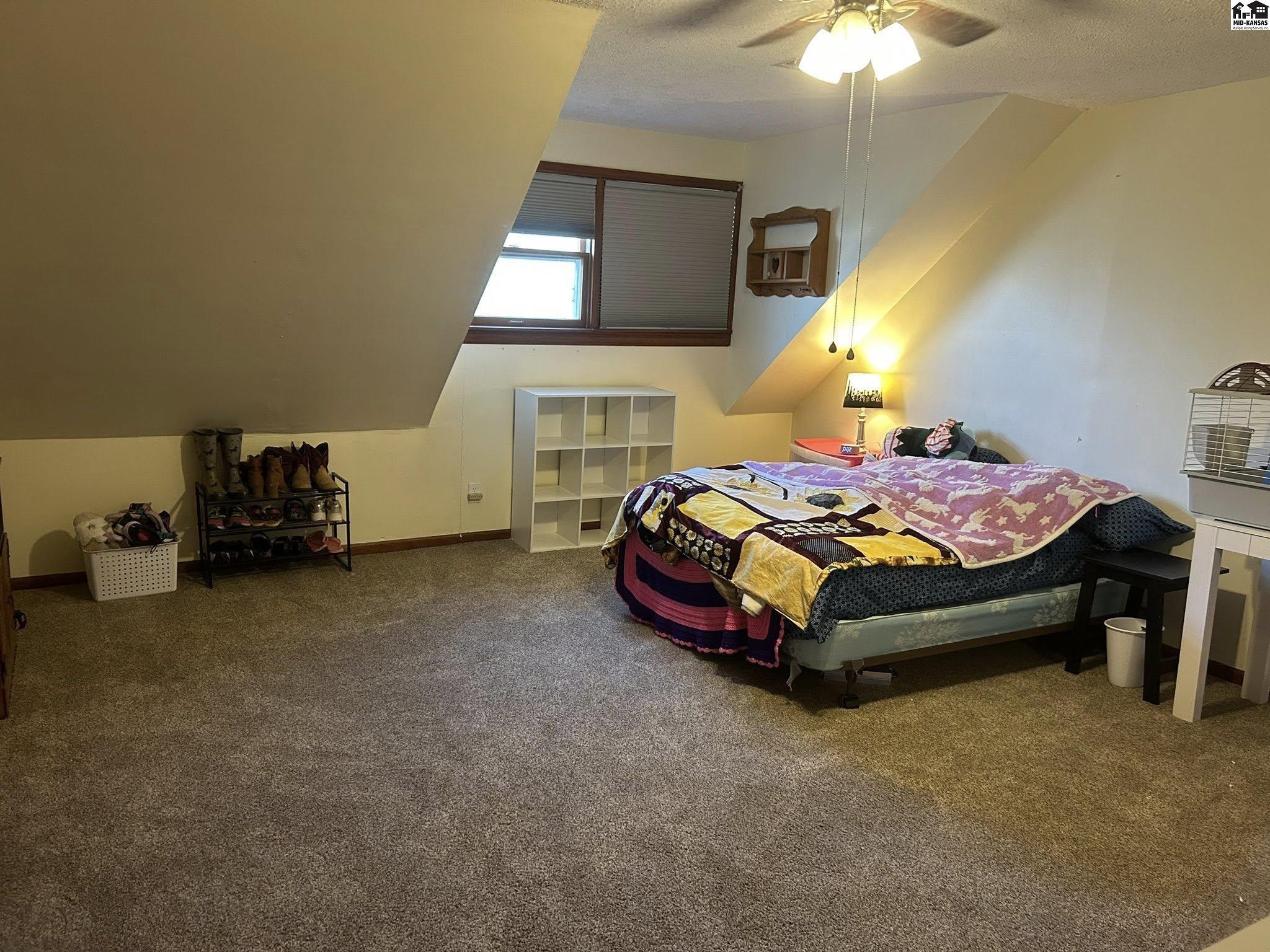 209 W 12th Avenue Hutchinson KS 67501