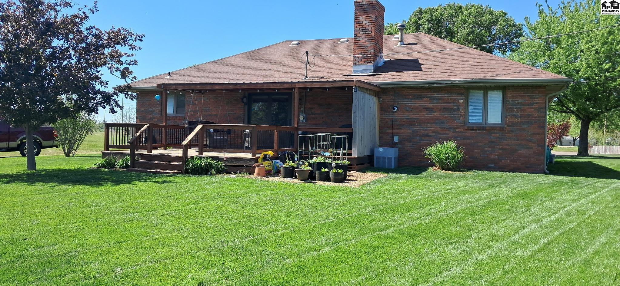 6 Banyard Drive South Hutchinson KS 67505