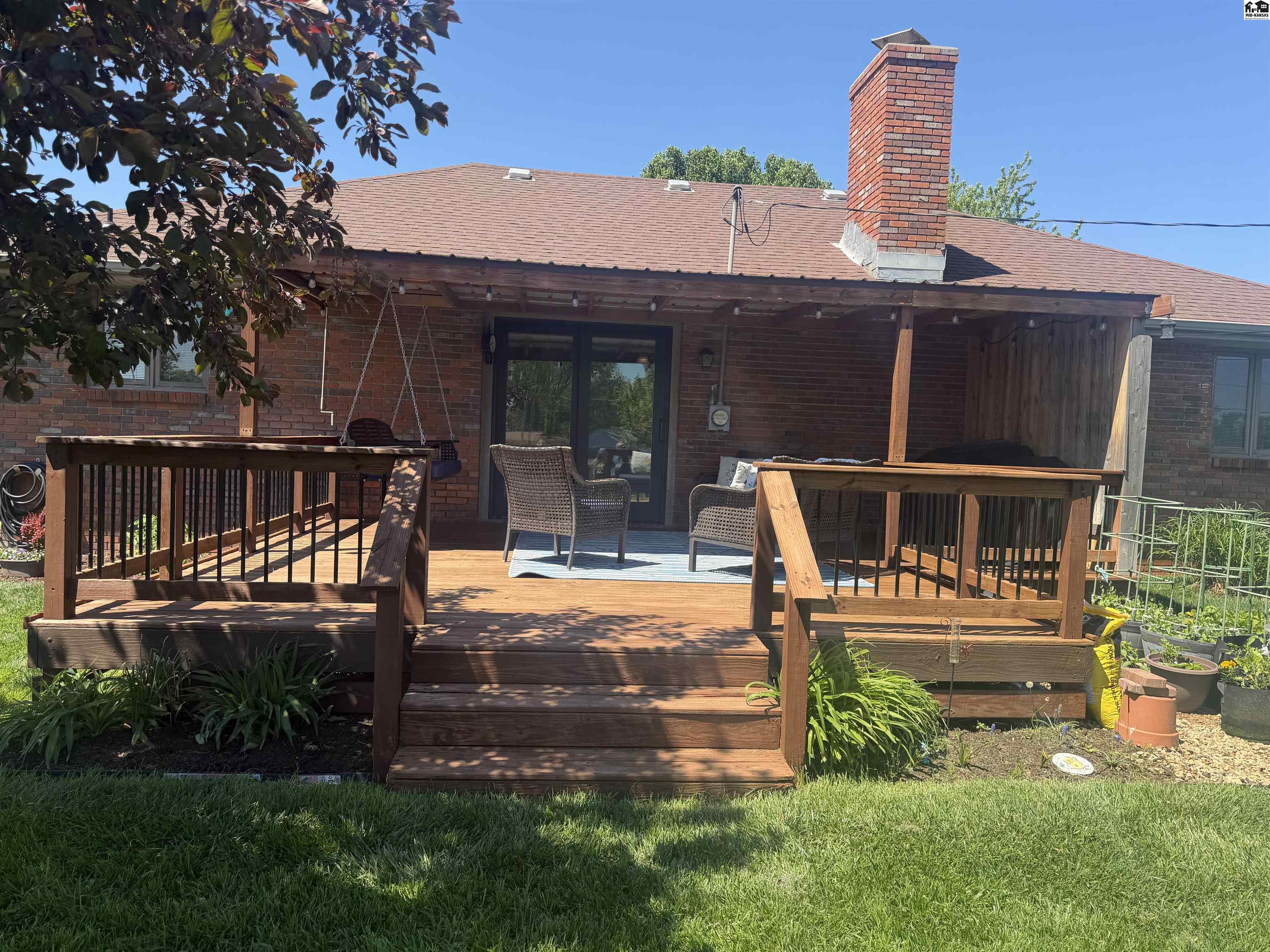 6 Banyard Drive South Hutchinson KS 67505