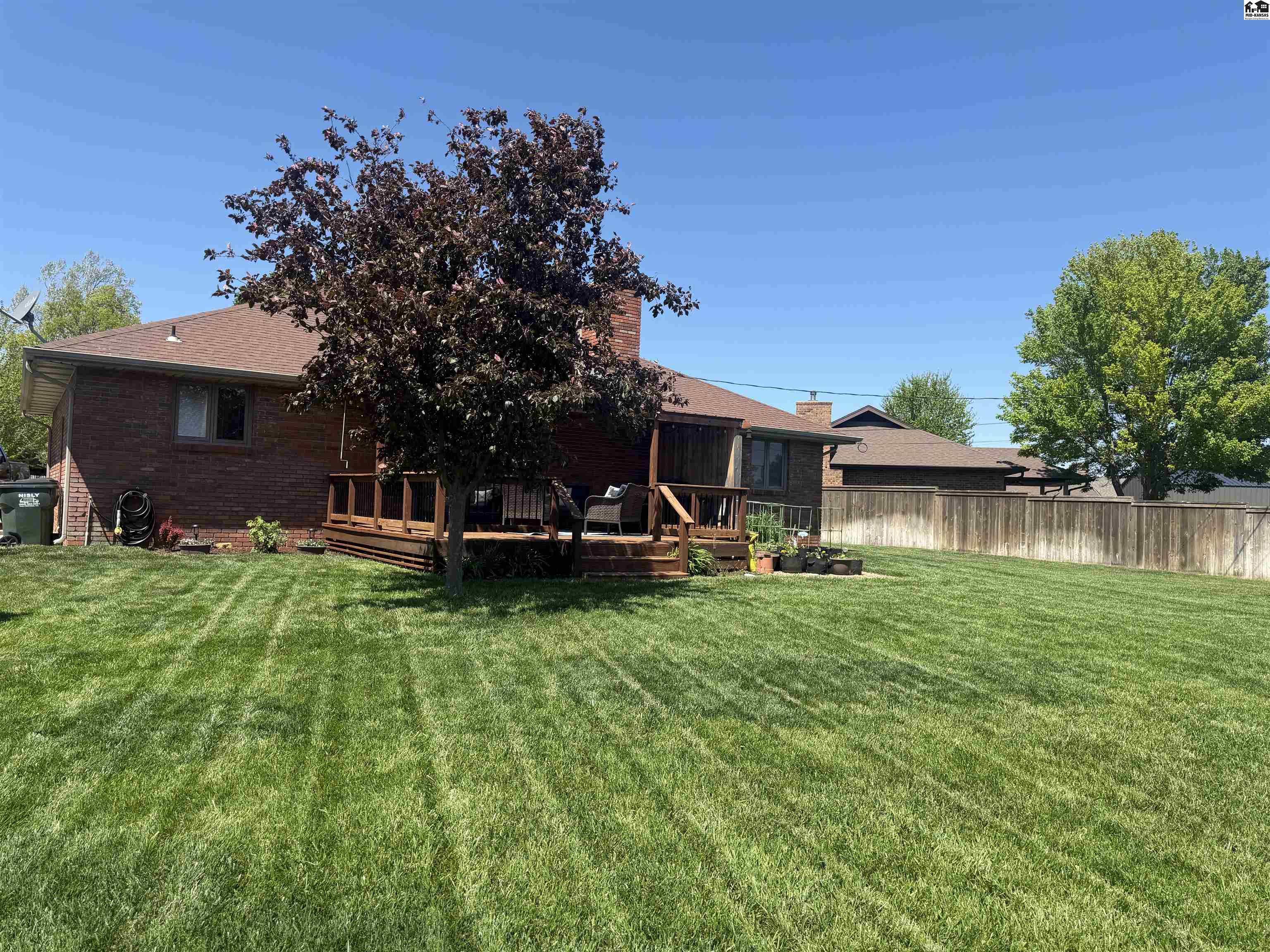6 Banyard Drive South Hutchinson KS 67505