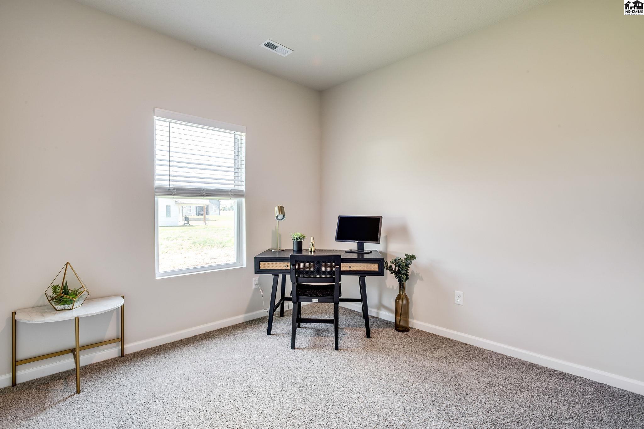 1049 Clubhouse Drive Mcpherson KS 67460