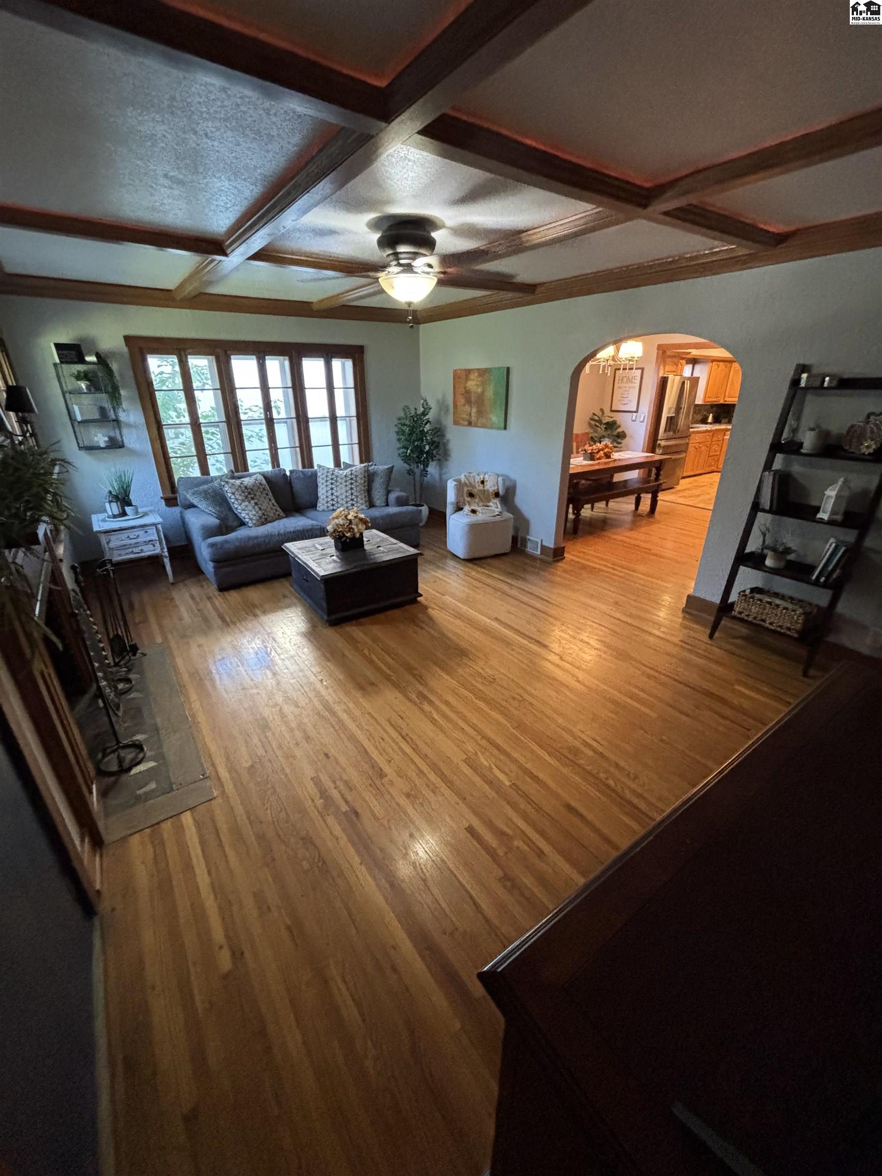 309 W 19th Avenue Hutchinson KS 67502