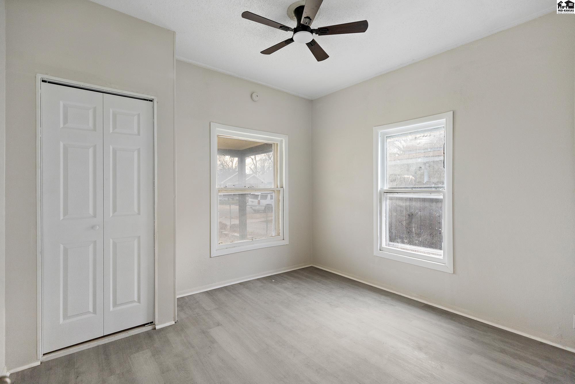 720 E 8th Avenue Hutchinson KS 67501