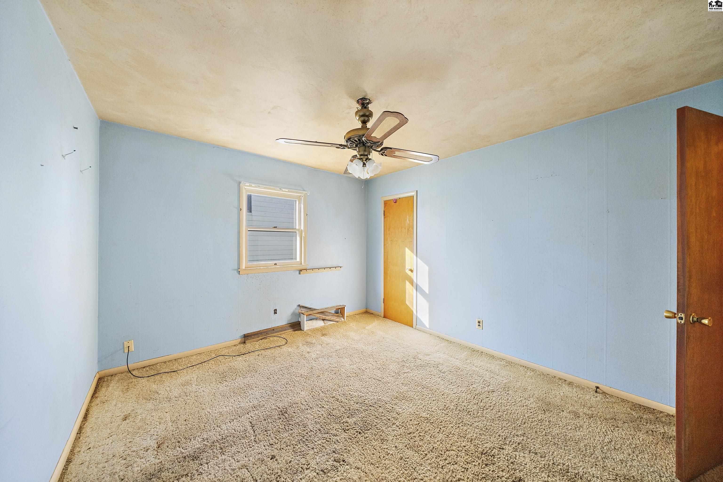 319 E 11th Avenue Hutchinson KS 67501