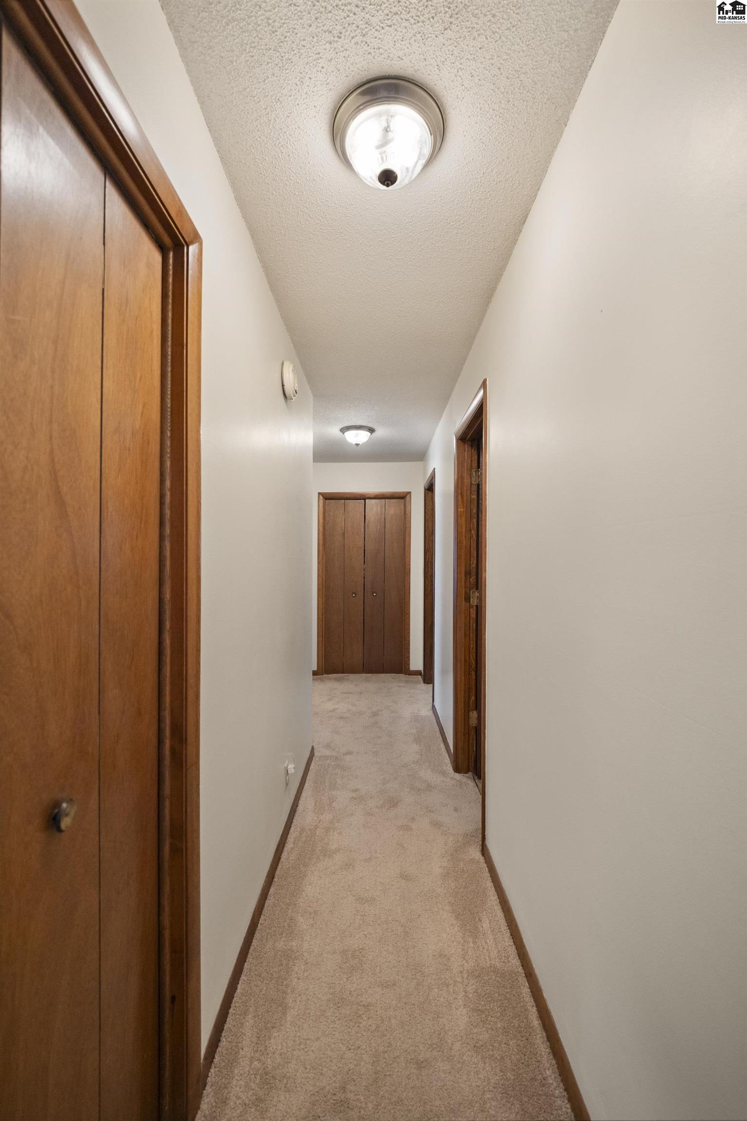 931 Trinity Drive Newton KS 67114