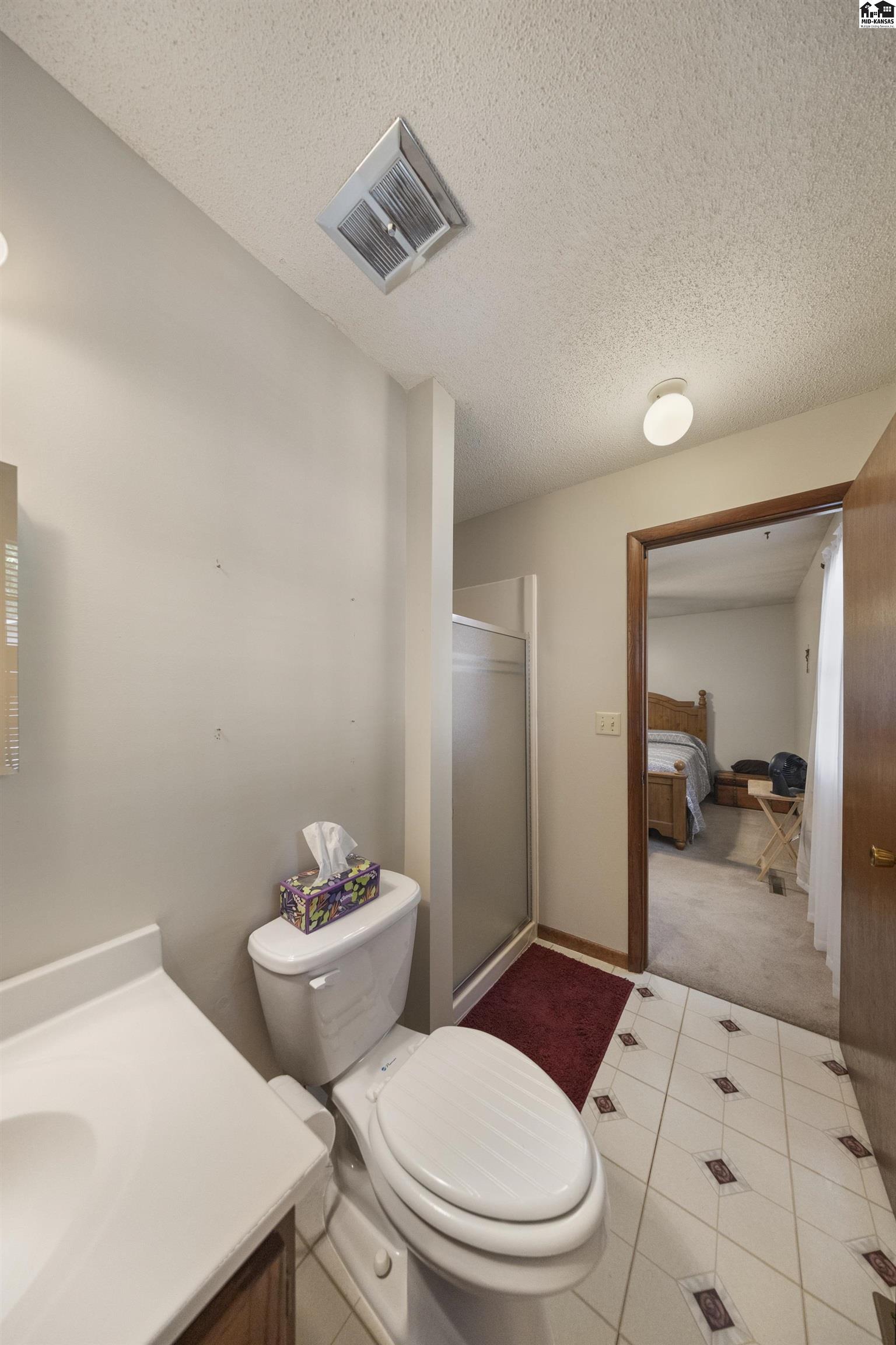 931 Trinity Drive Newton KS 67114