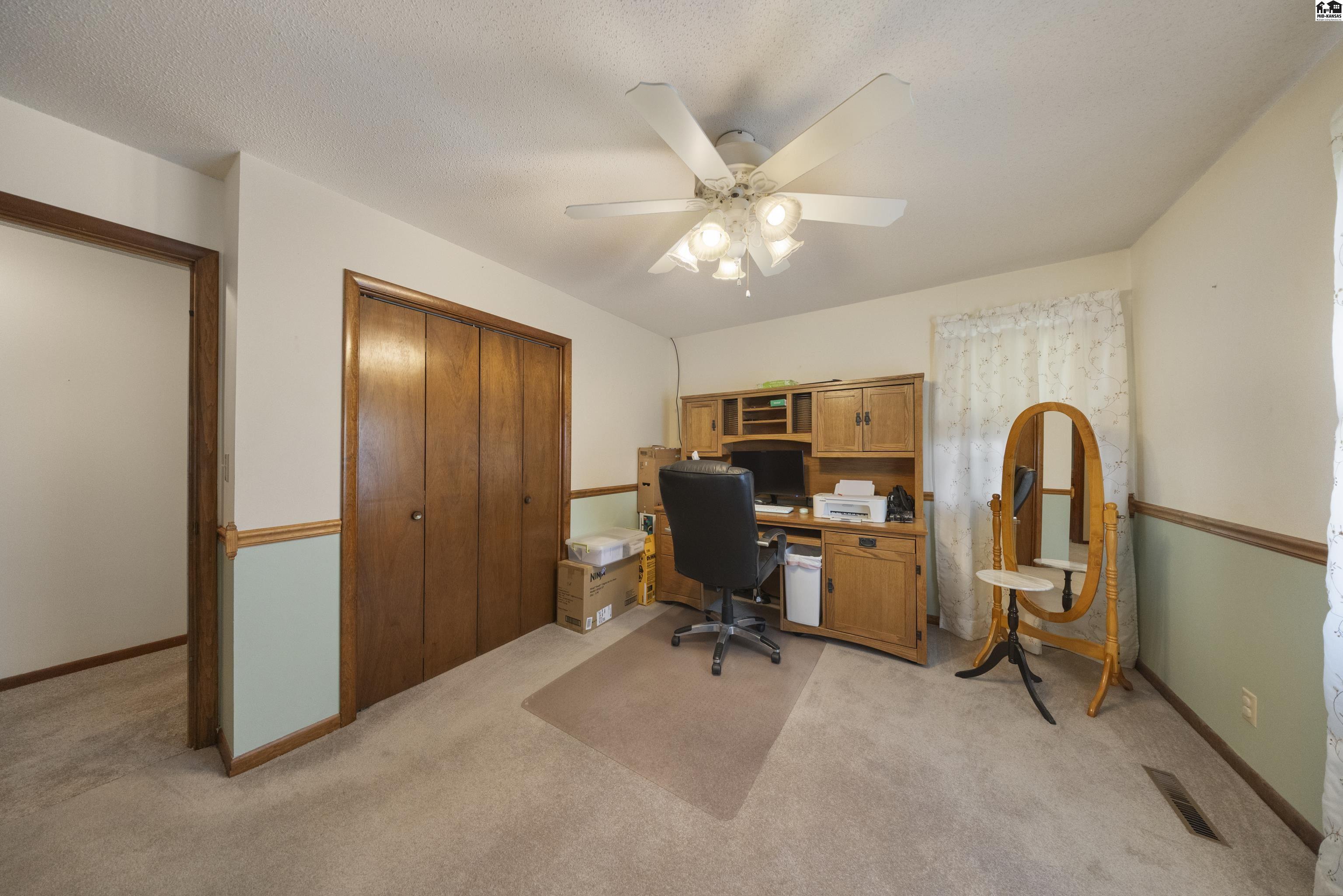 931 Trinity Drive Newton KS 67114