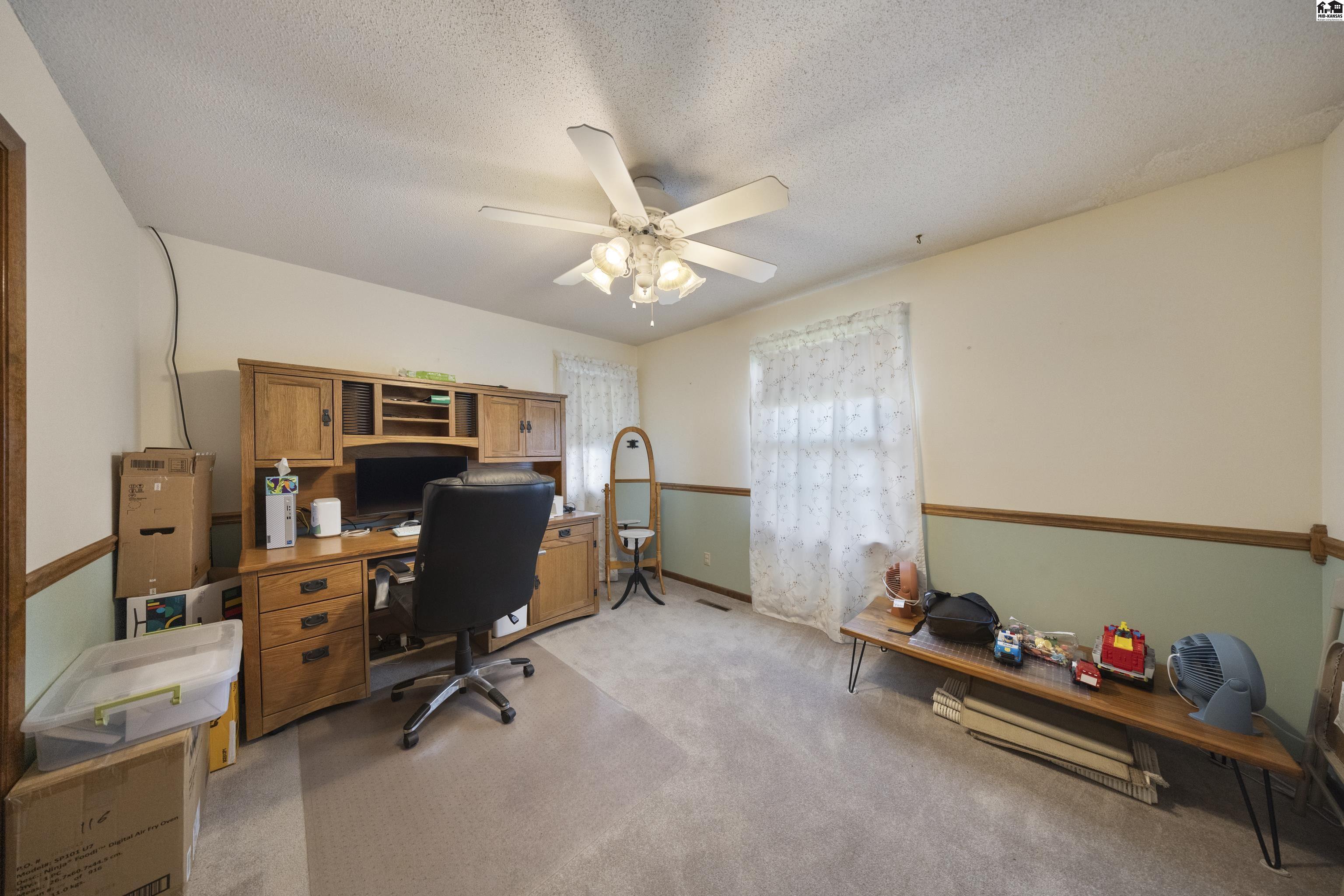 931 Trinity Drive Newton KS 67114