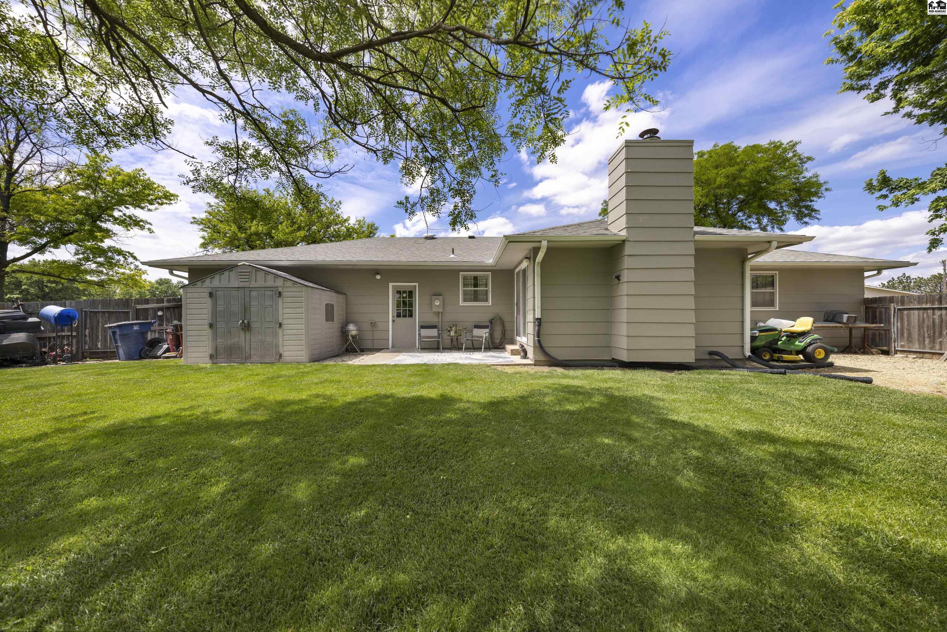 931 Trinity Drive Newton KS 67114