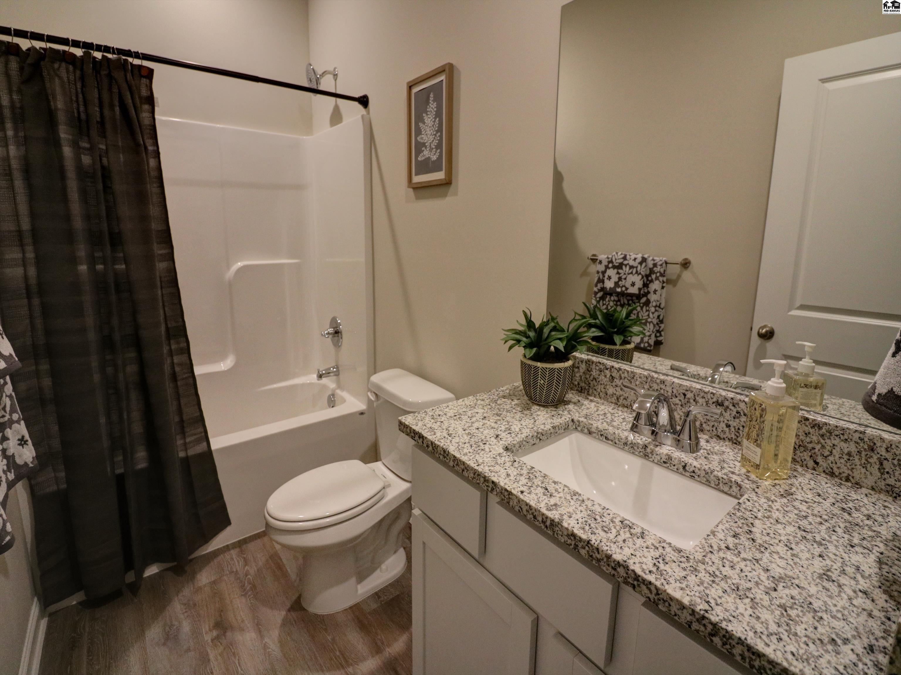 1319 Robin Drive Mcpherson KS 67460