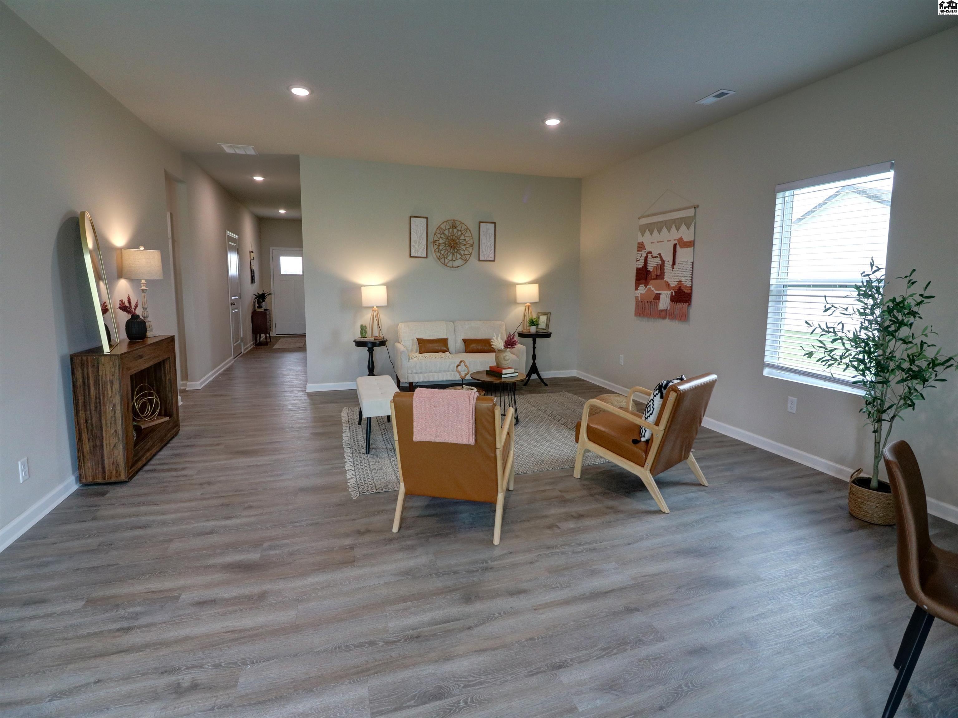 1319 Robin Drive Mcpherson KS 67460