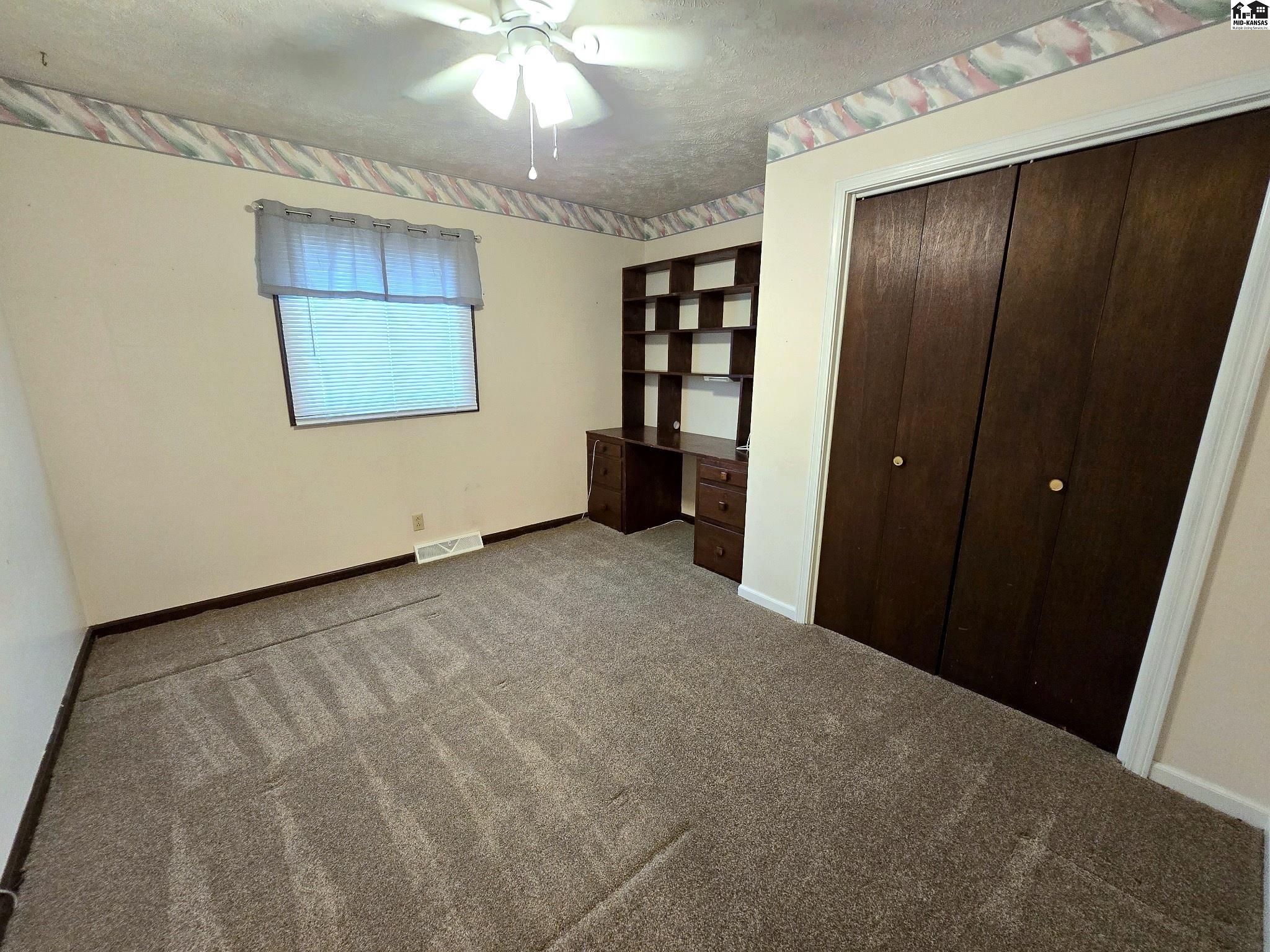101 Crestview Avenue Mcpherson KS 67460-1603