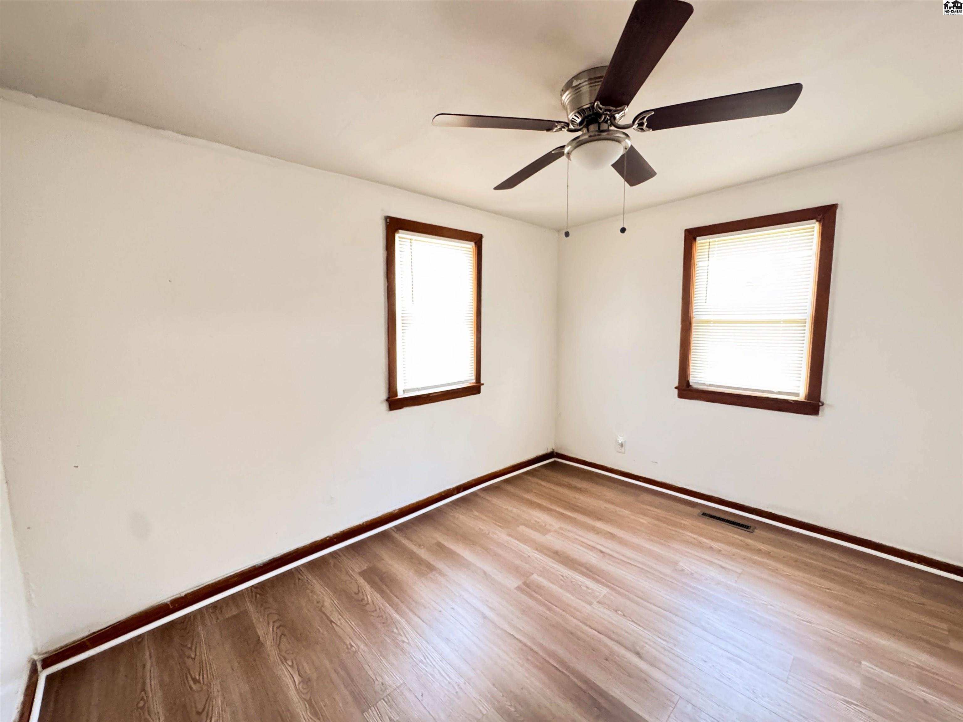 616 E Avenue C Hutchinson KS 67501