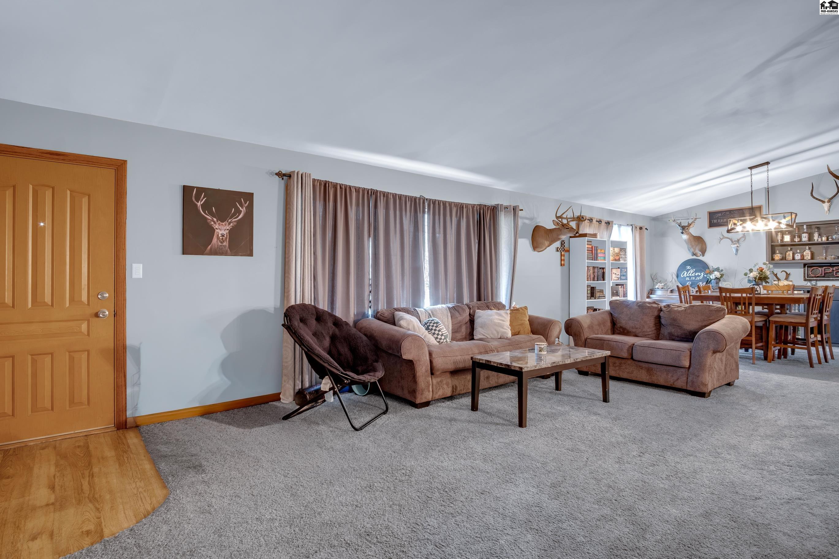 701 W Main Street Arlington KS 67514