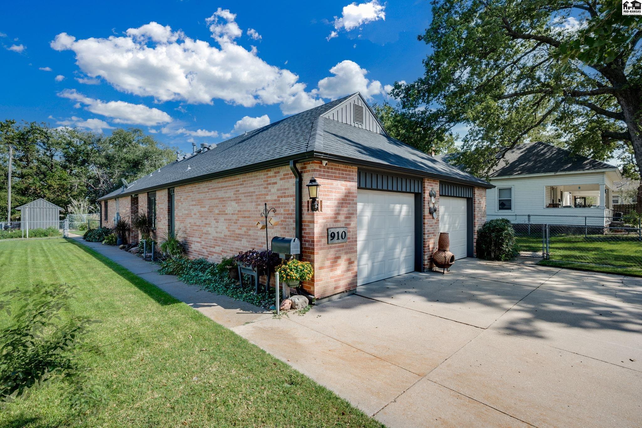 910 N Walnut Street Hutchinson KS 67501