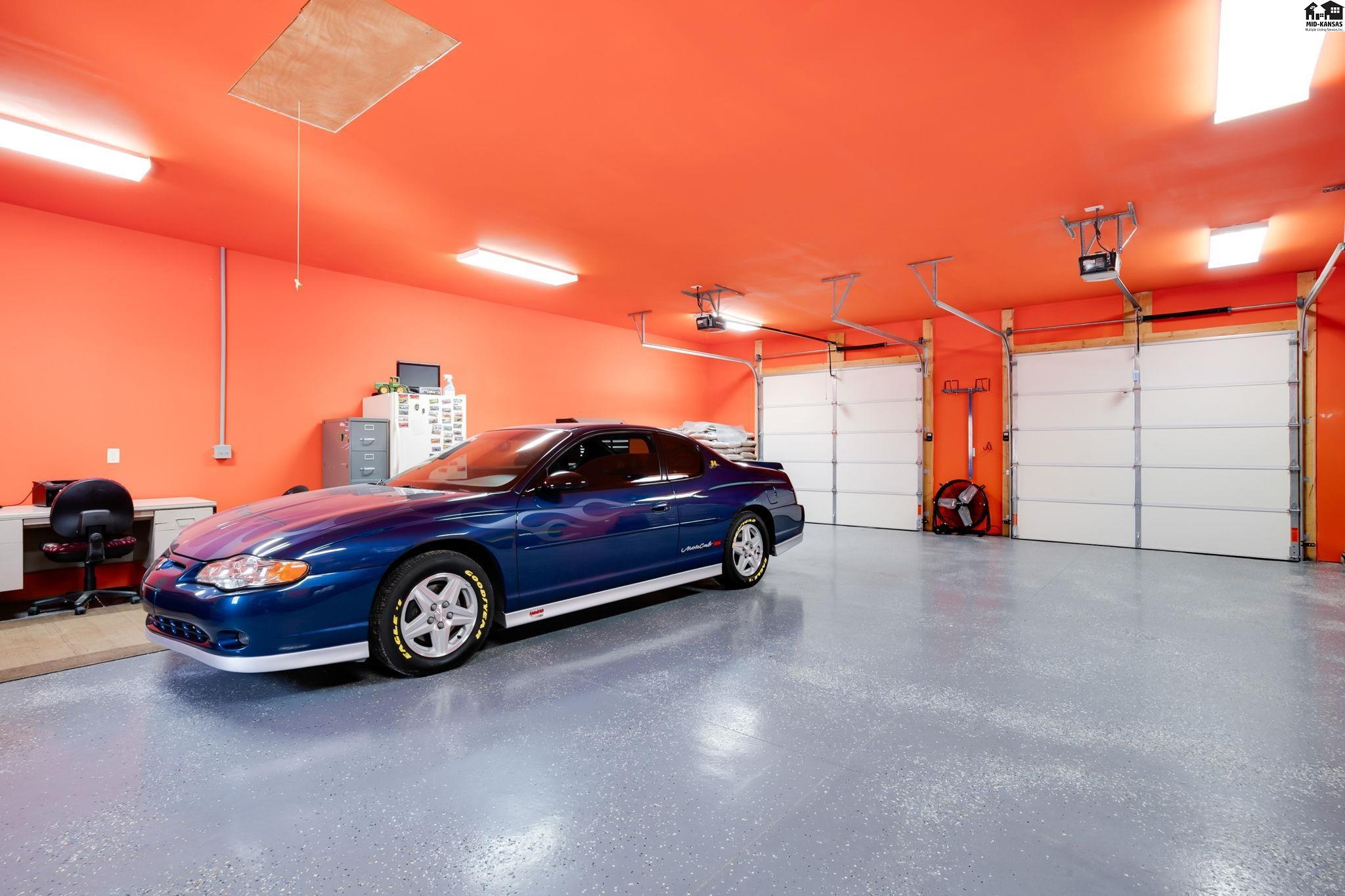 910 N Walnut Street Hutchinson KS 67501