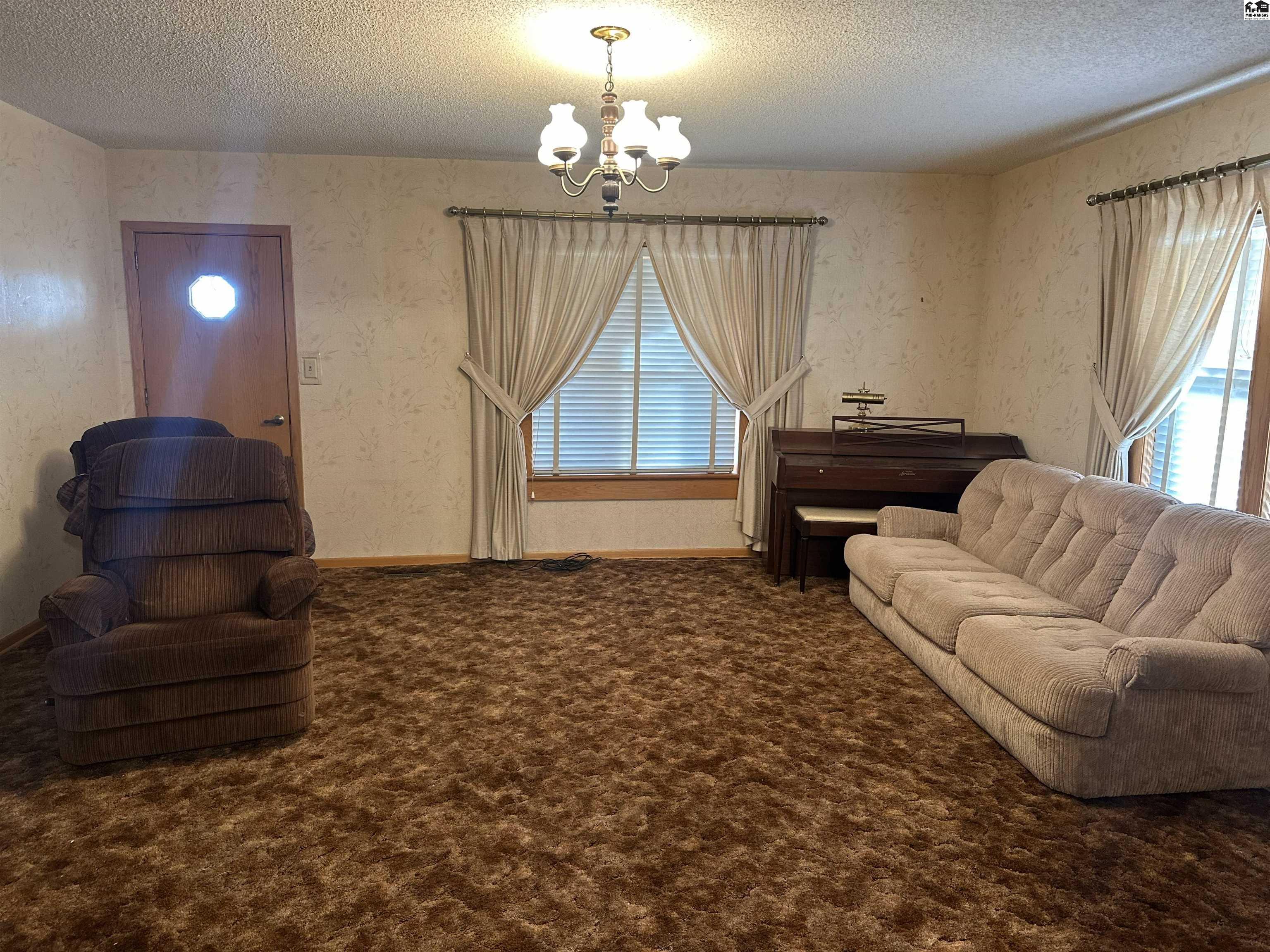 9413 E Castleton Road Haven KS 67543