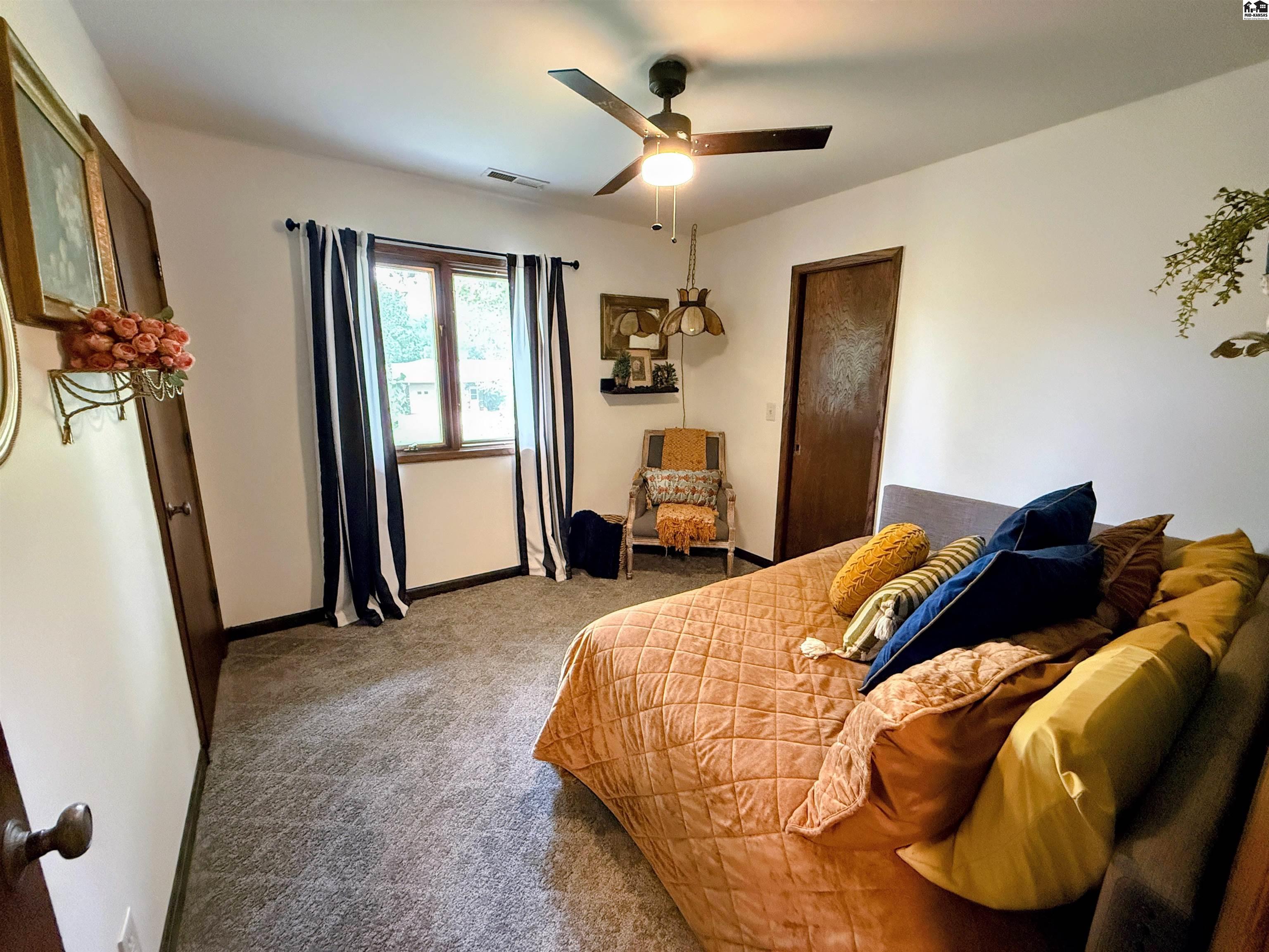 3407 Syler Drive Hutchinson KS 67502