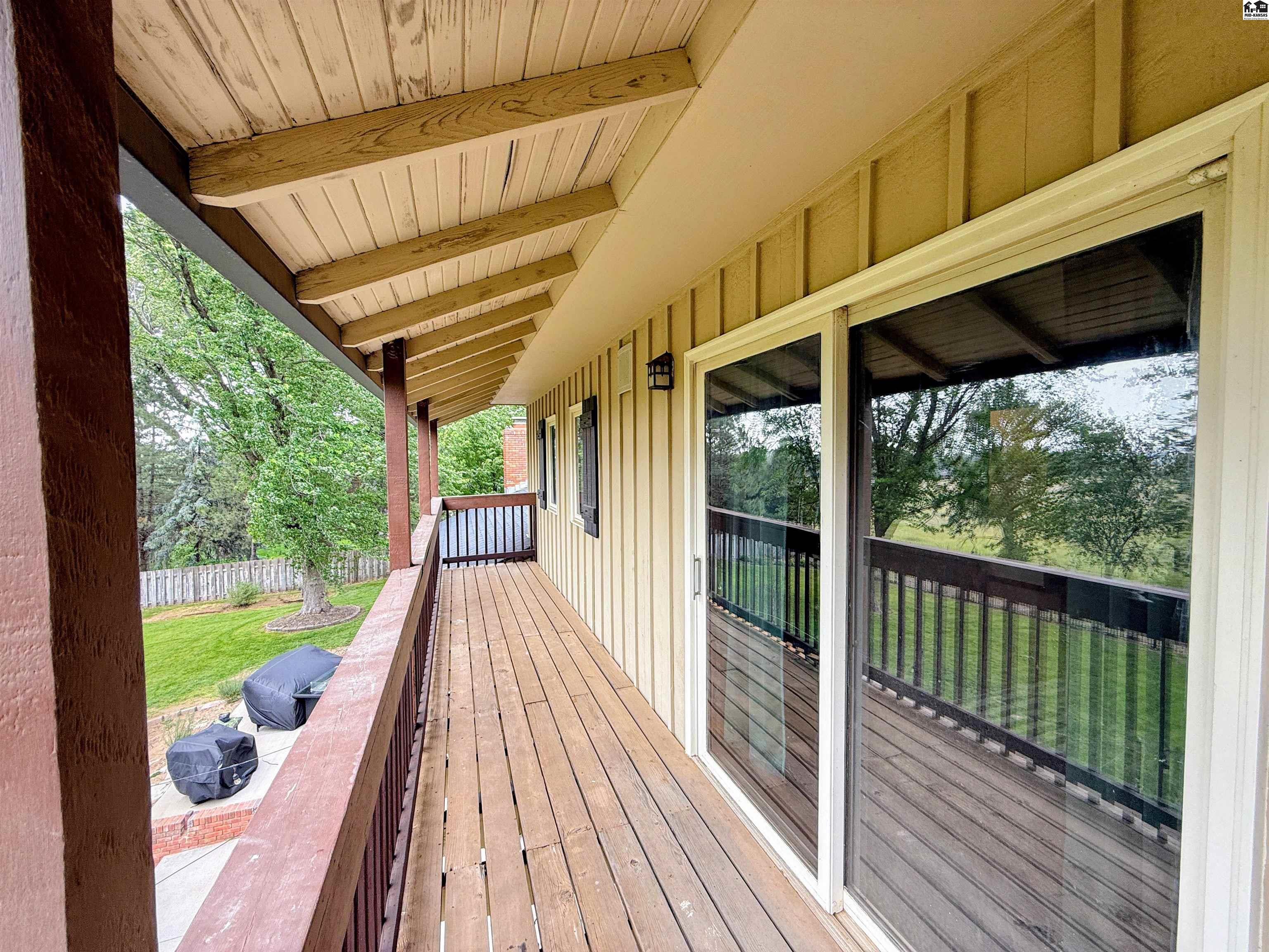 3407 Syler Drive Hutchinson KS 67502