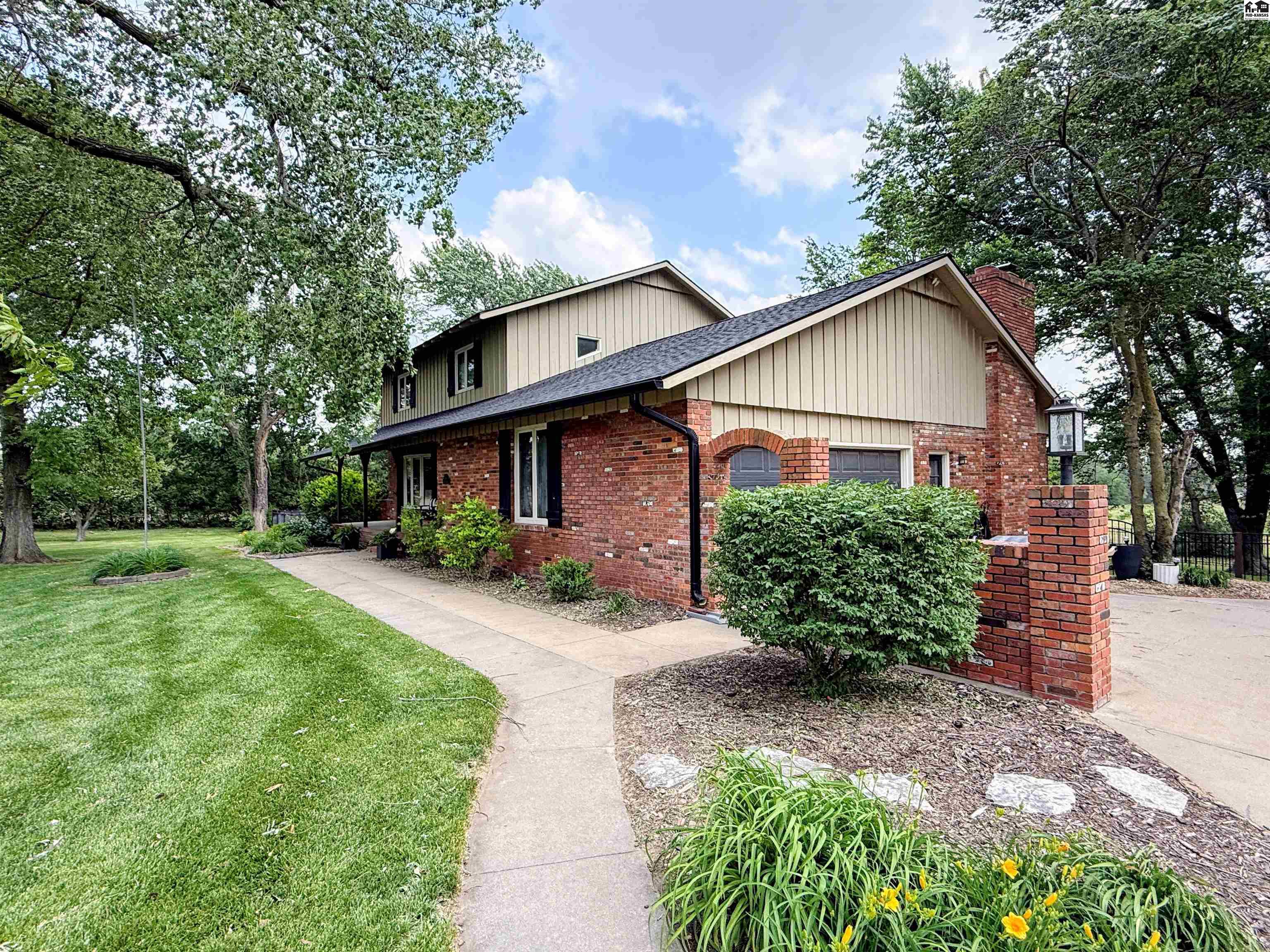 3407 Syler Drive Hutchinson KS 67502