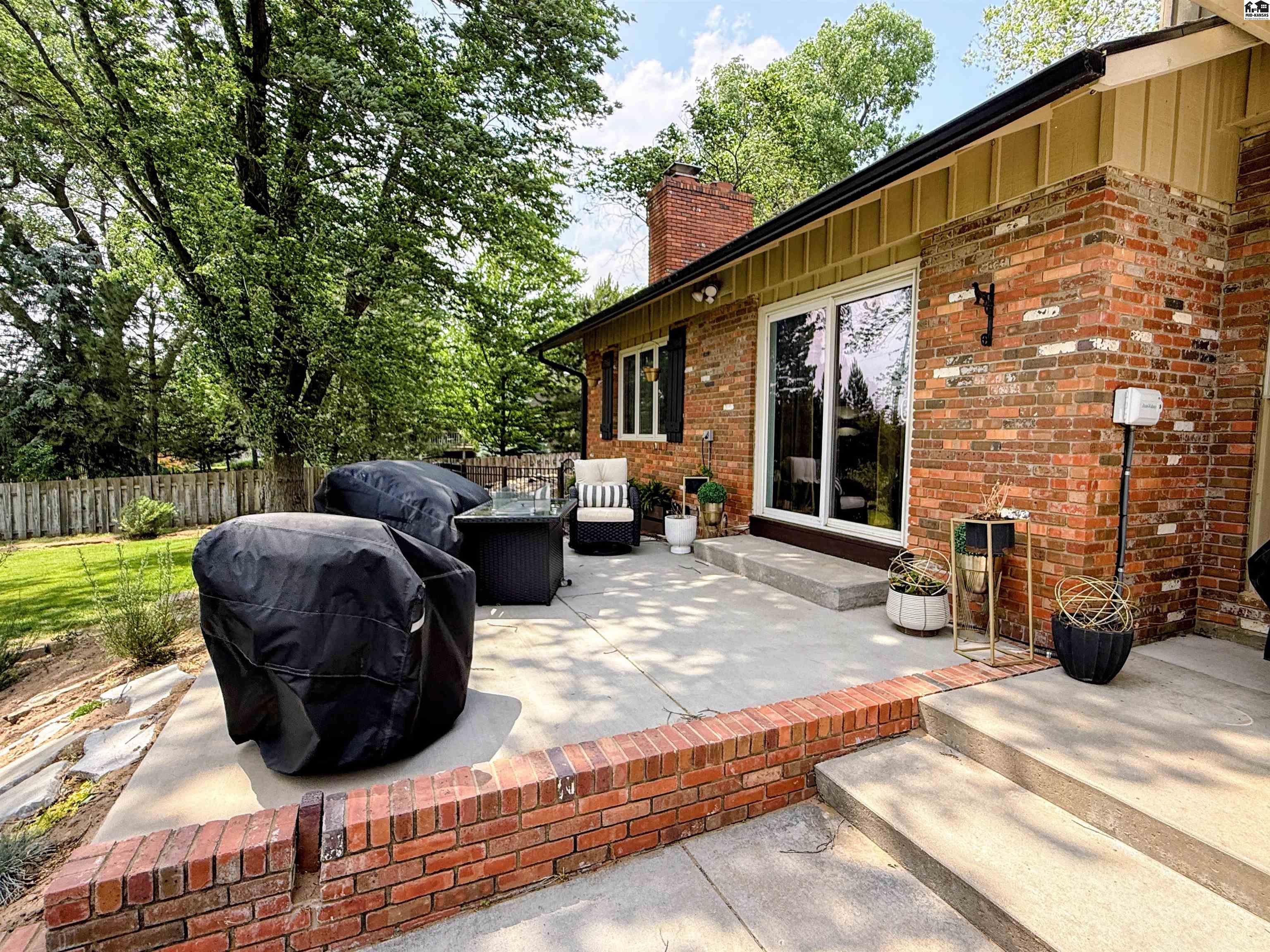 3407 Syler Drive Hutchinson KS 67502