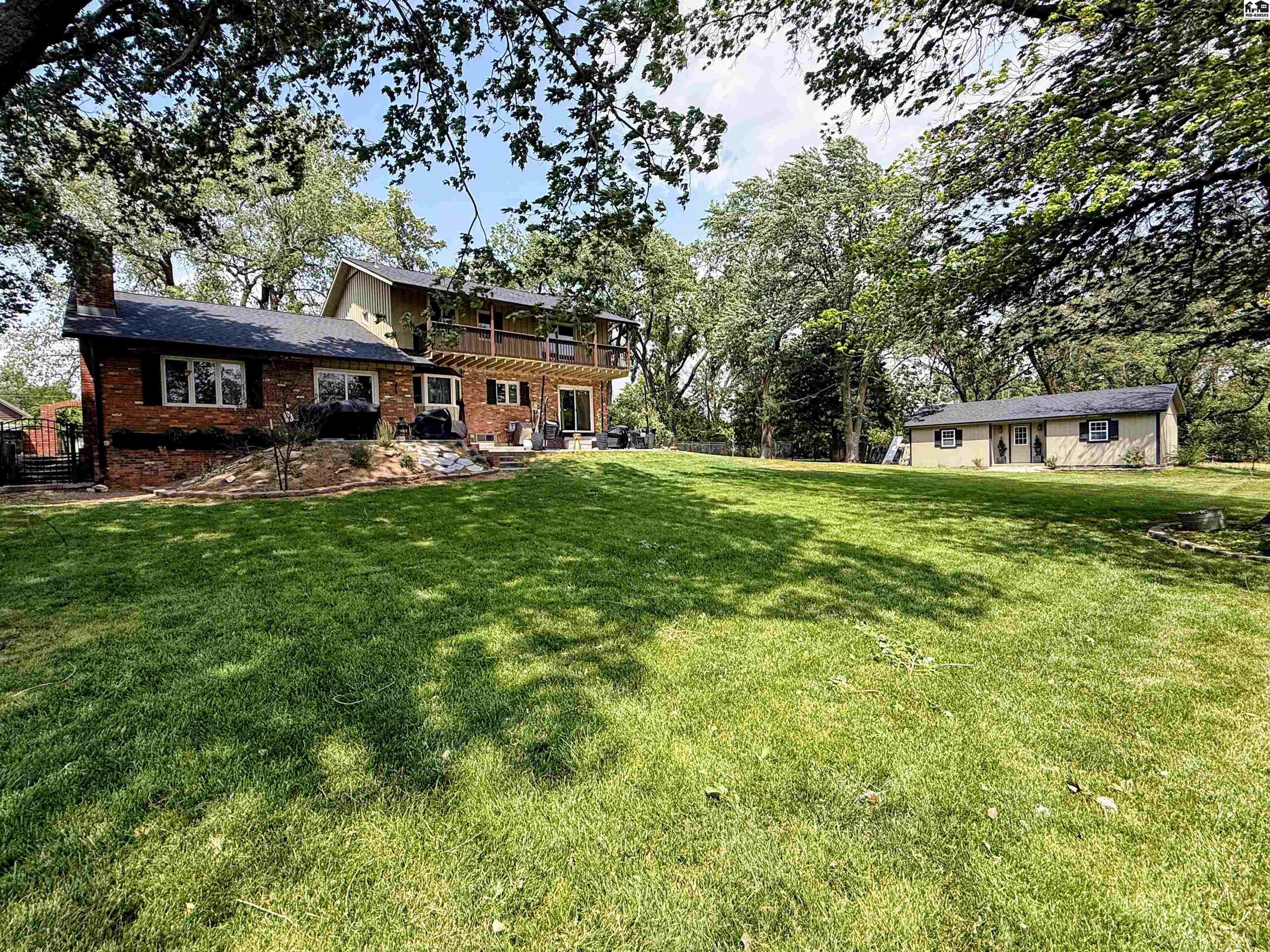 3407 Syler Drive Hutchinson KS 67502