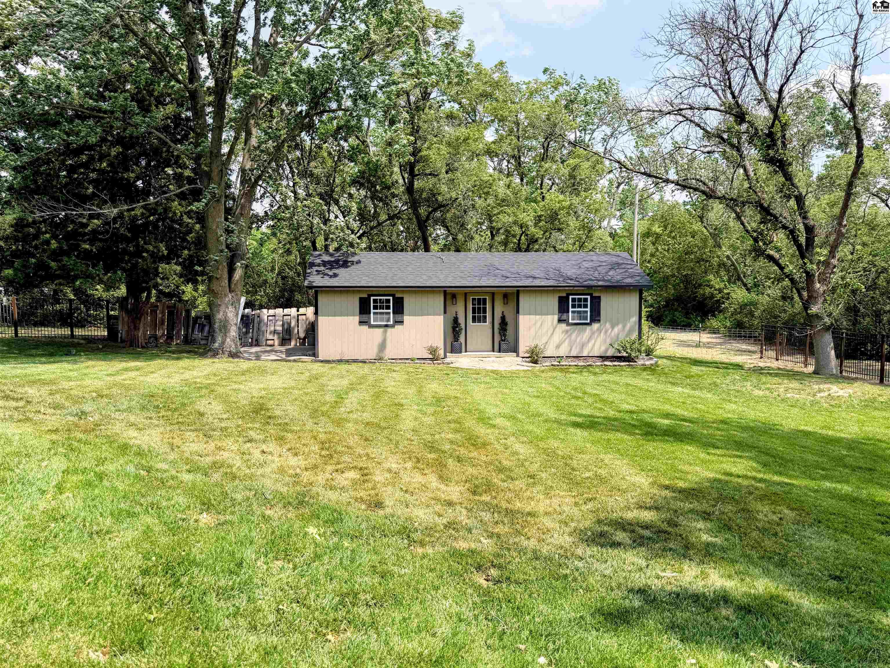 3407 Syler Drive Hutchinson KS 67502