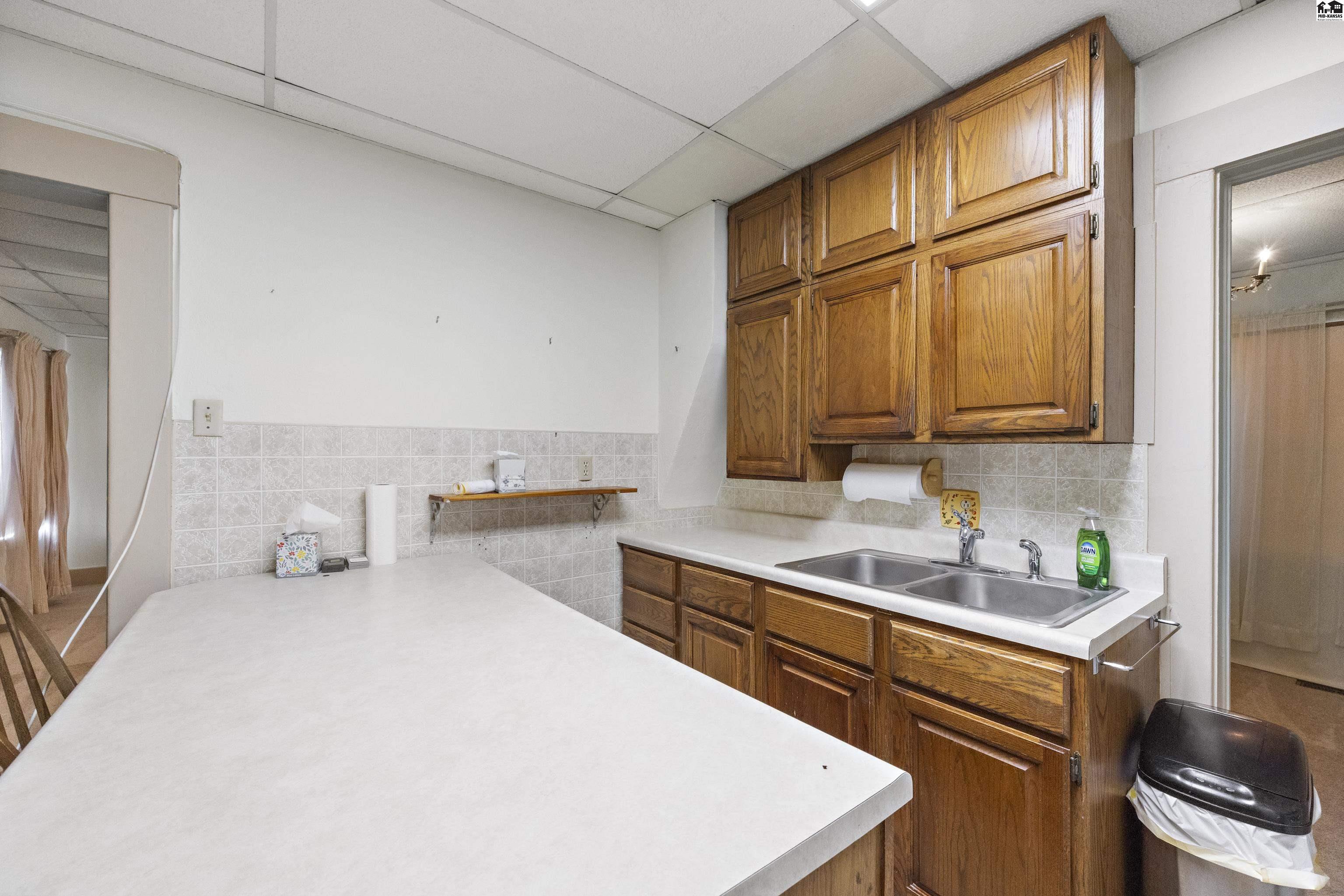 920 E. 3rd Avenue Hutchinson KS 67501