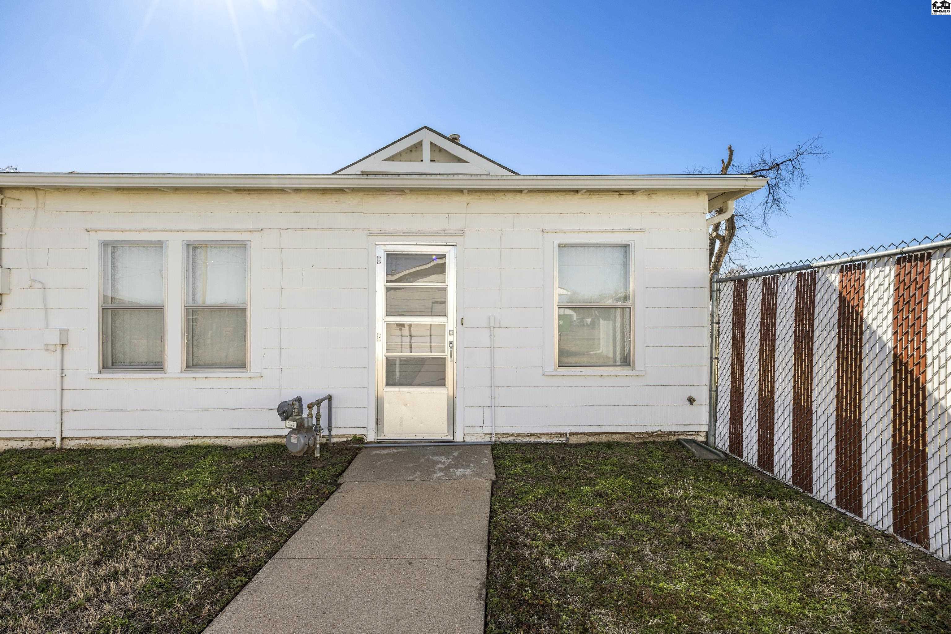 920 E. 3rd Avenue Hutchinson KS 67501