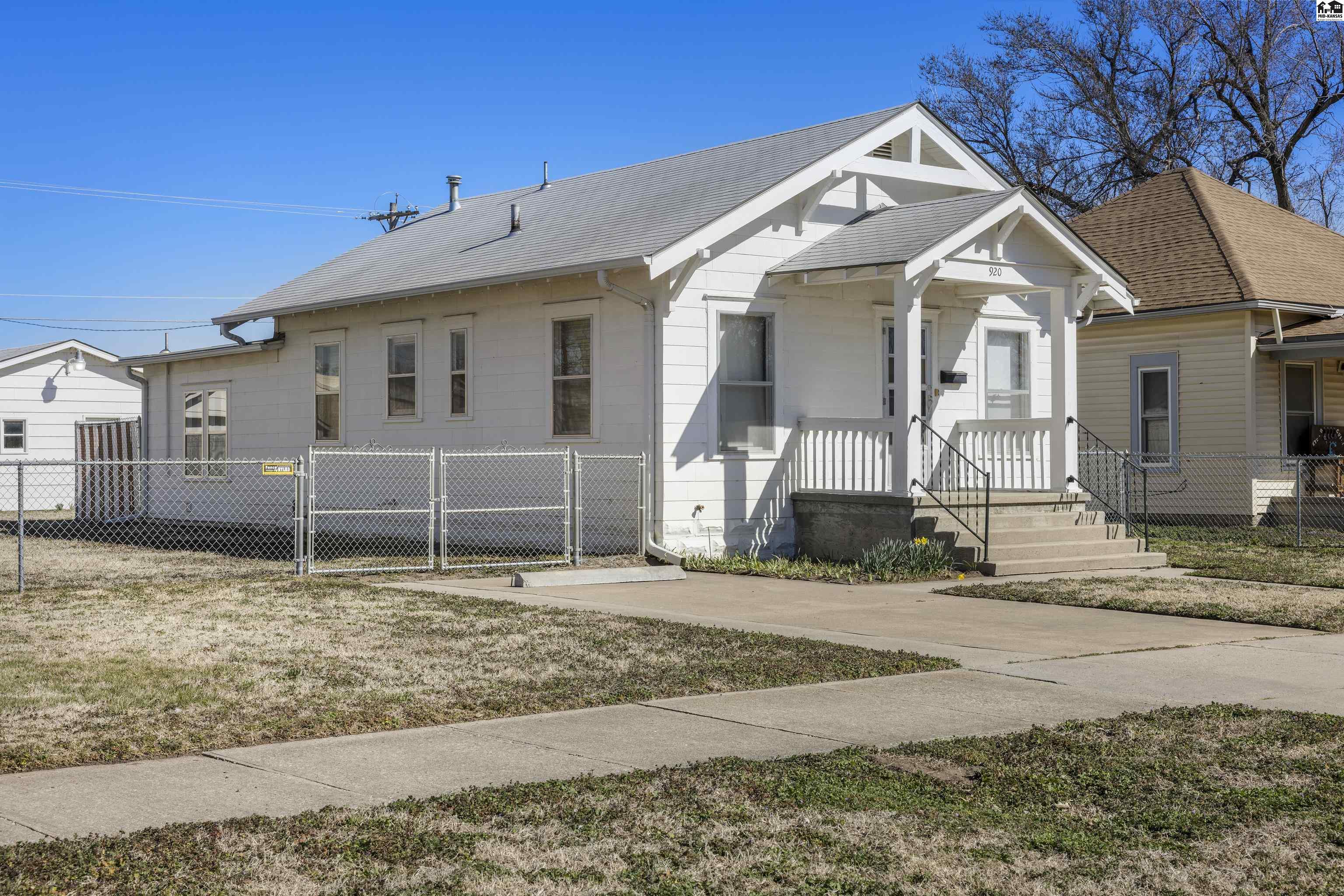 920 E. 3rd Avenue Hutchinson KS 67501