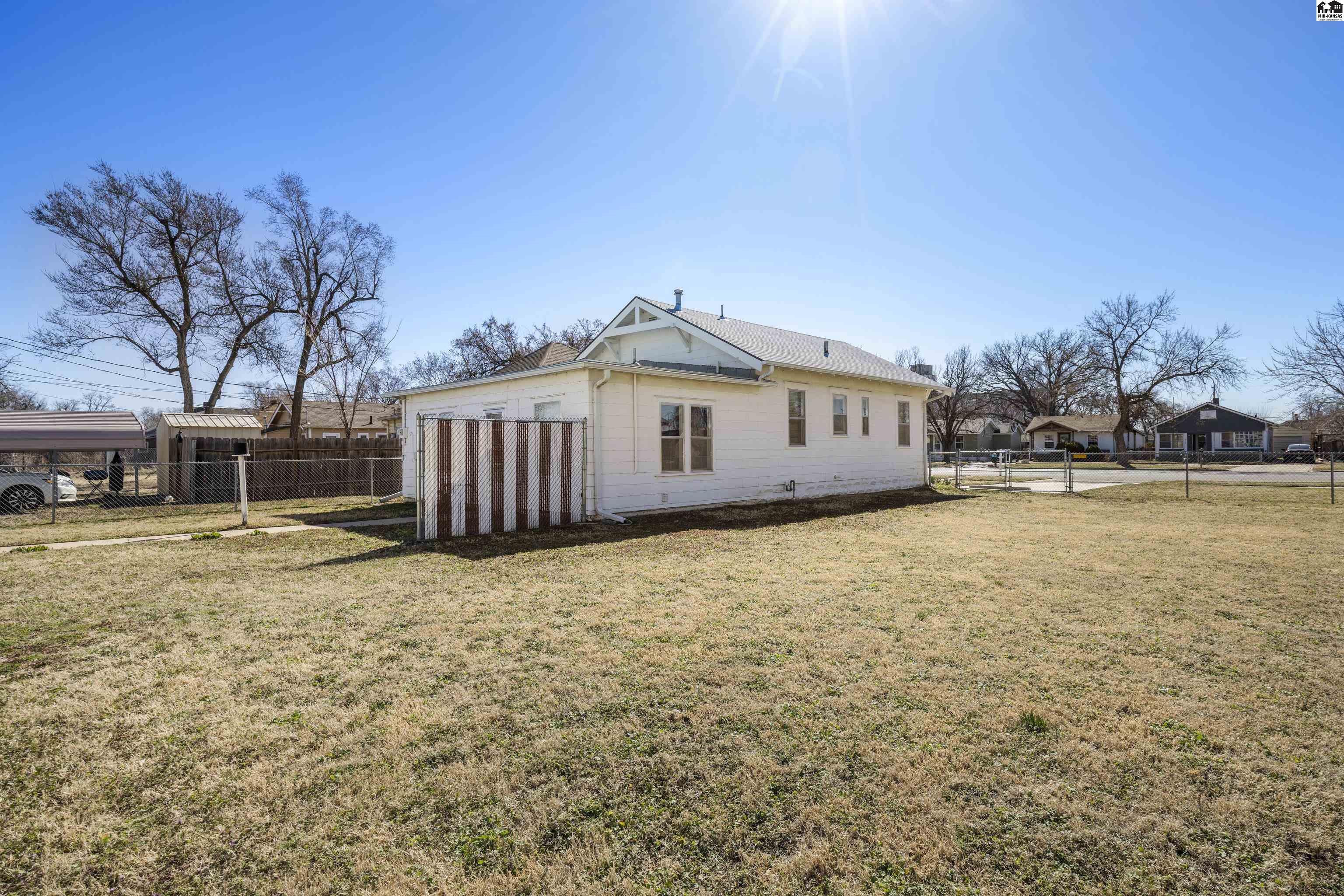 920 E. 3rd Avenue Hutchinson KS 67501