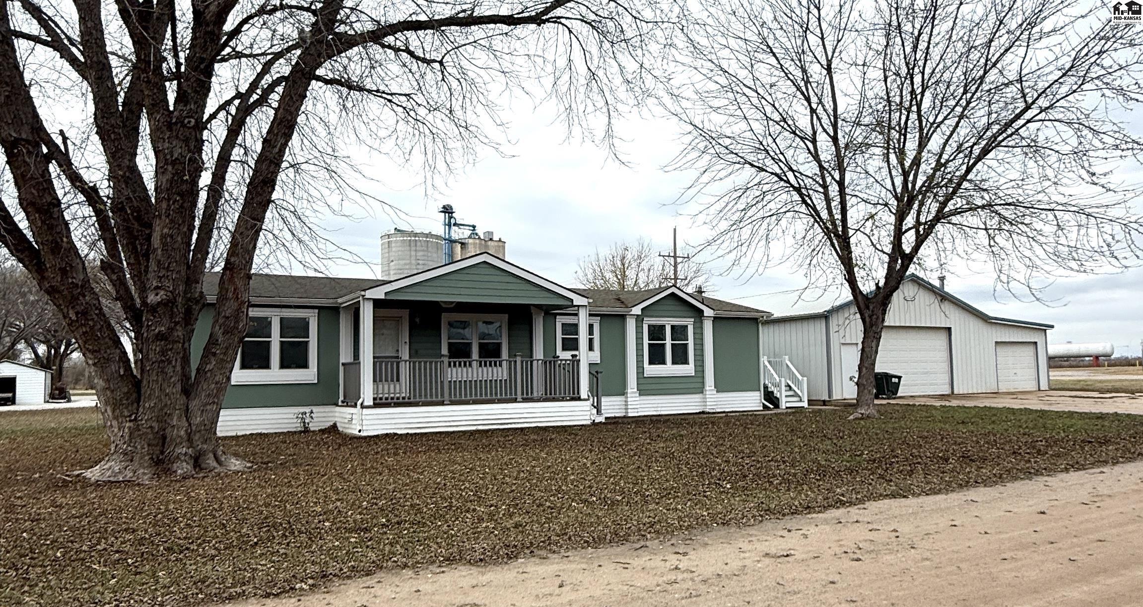 610 Ash Street Harper KS 67058