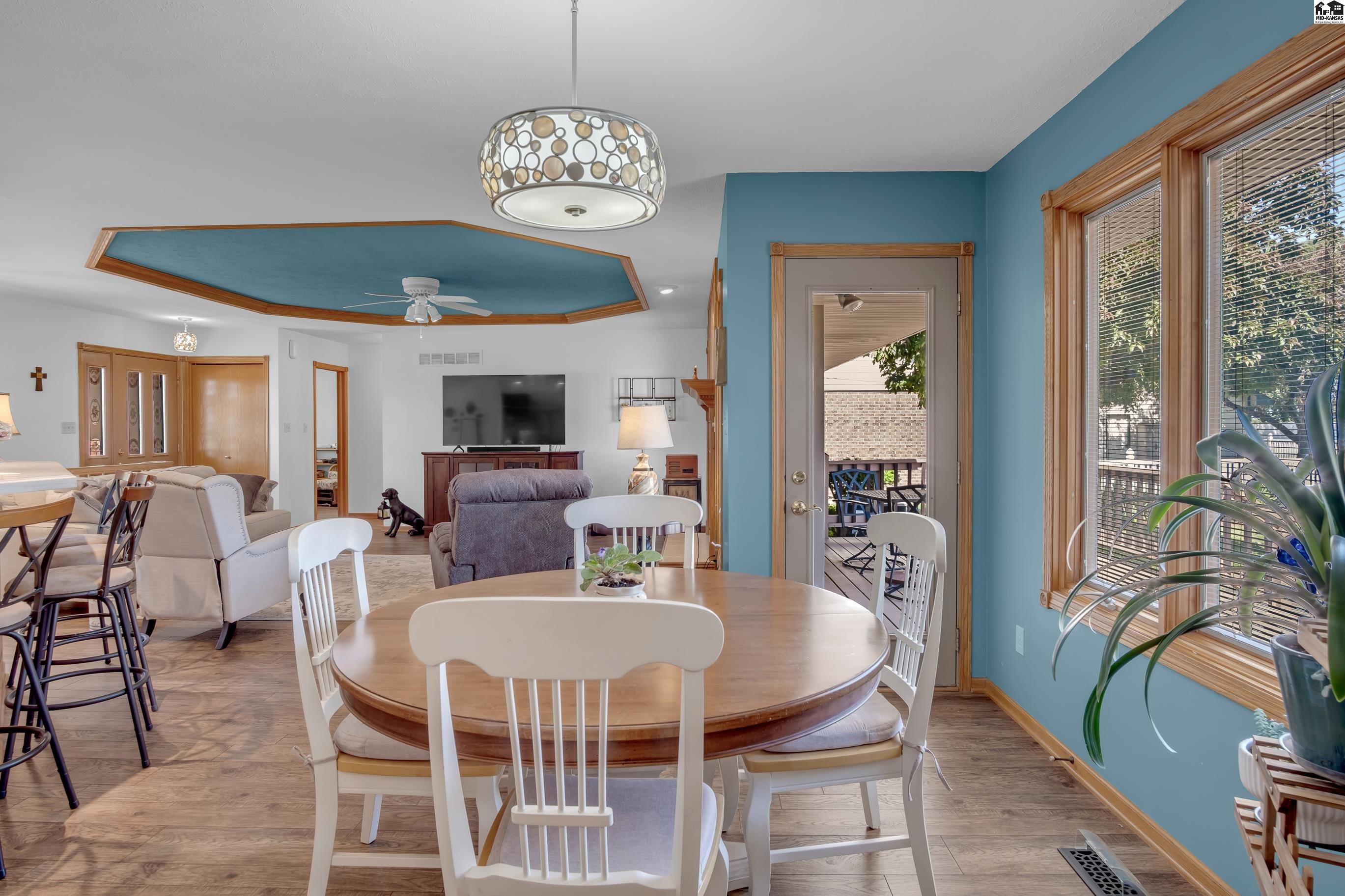 802 Idlewild Drive Hutchinson KS 67502