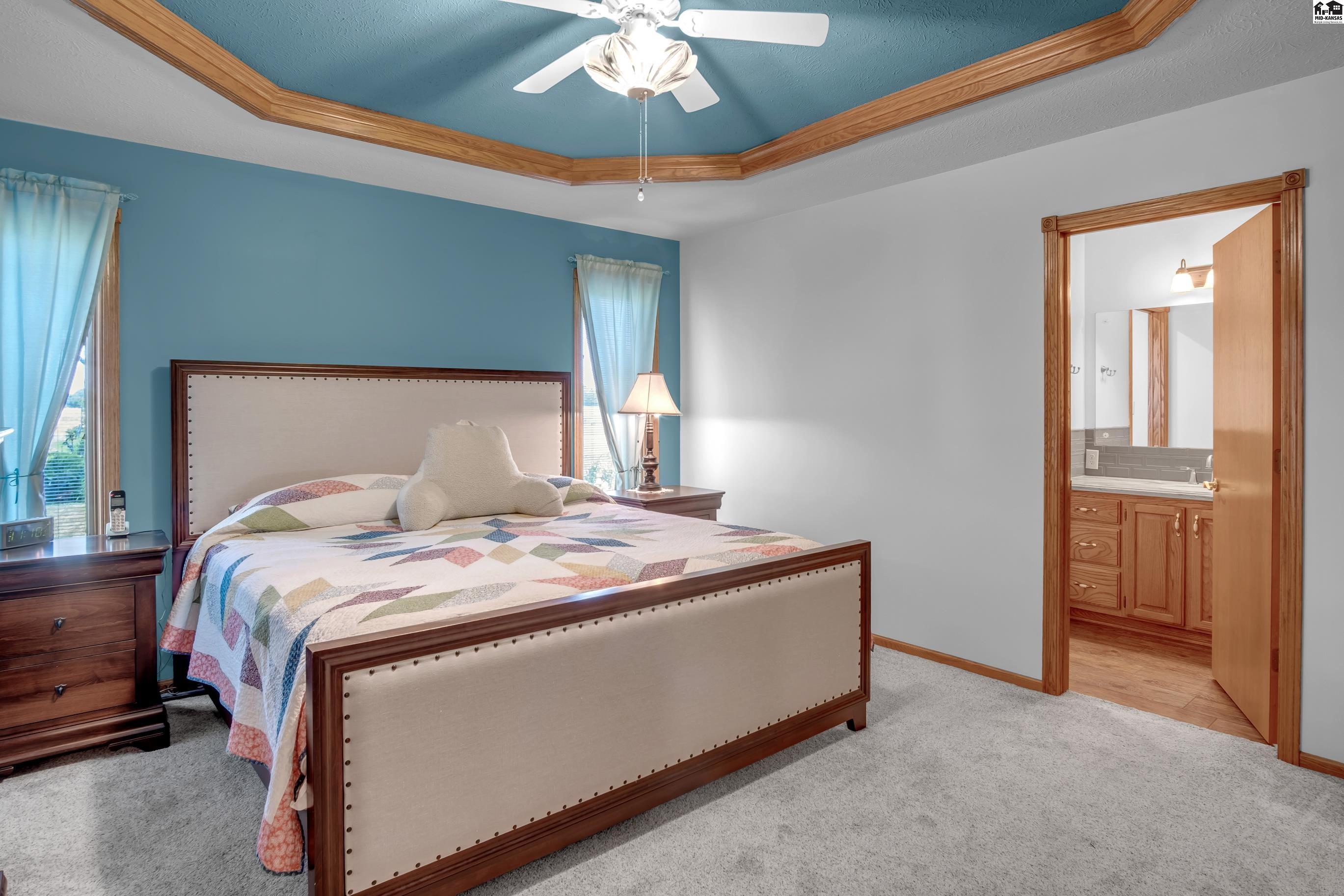 802 Idlewild Drive Hutchinson KS 67502