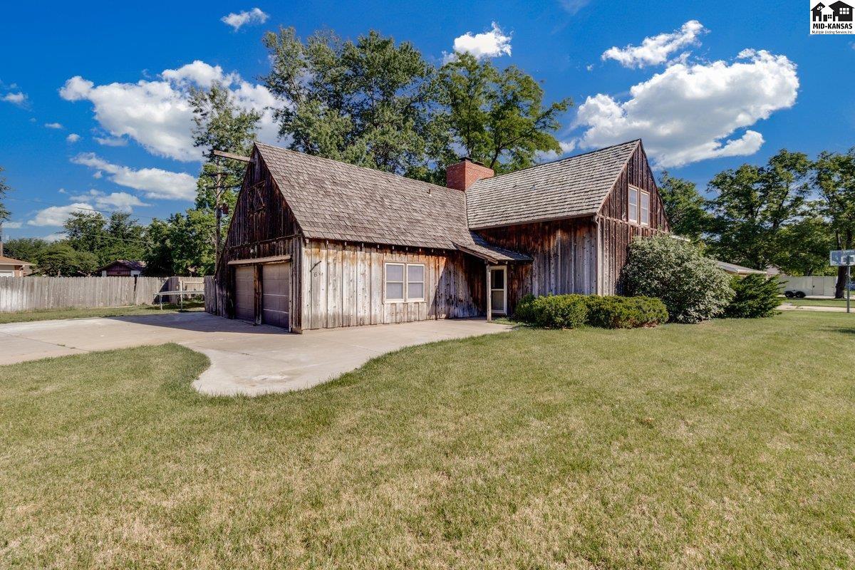 6 Windemere Hutchinson KS 67502-0000