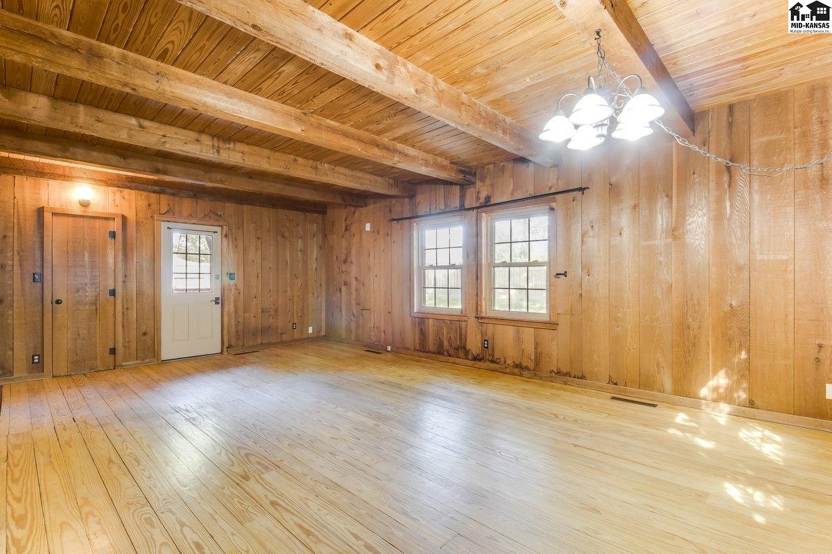 6 Windemere Hutchinson KS 67502-0000