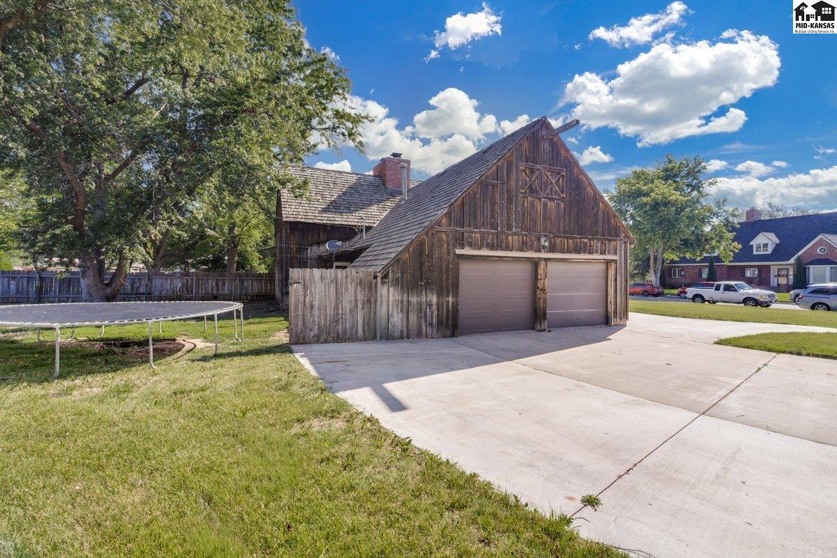 6 Windemere Hutchinson KS 67502-0000