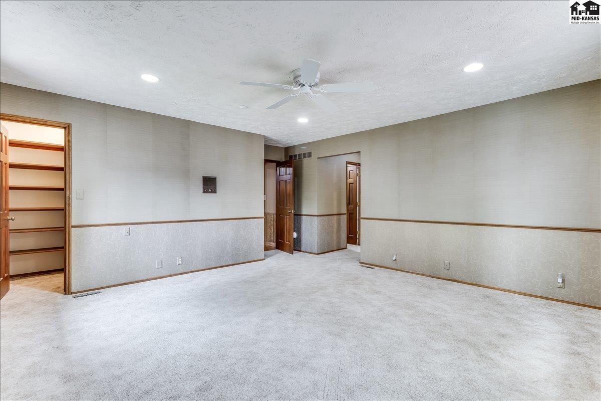 815 Bannock Burn Road Hutchinson KS 67502