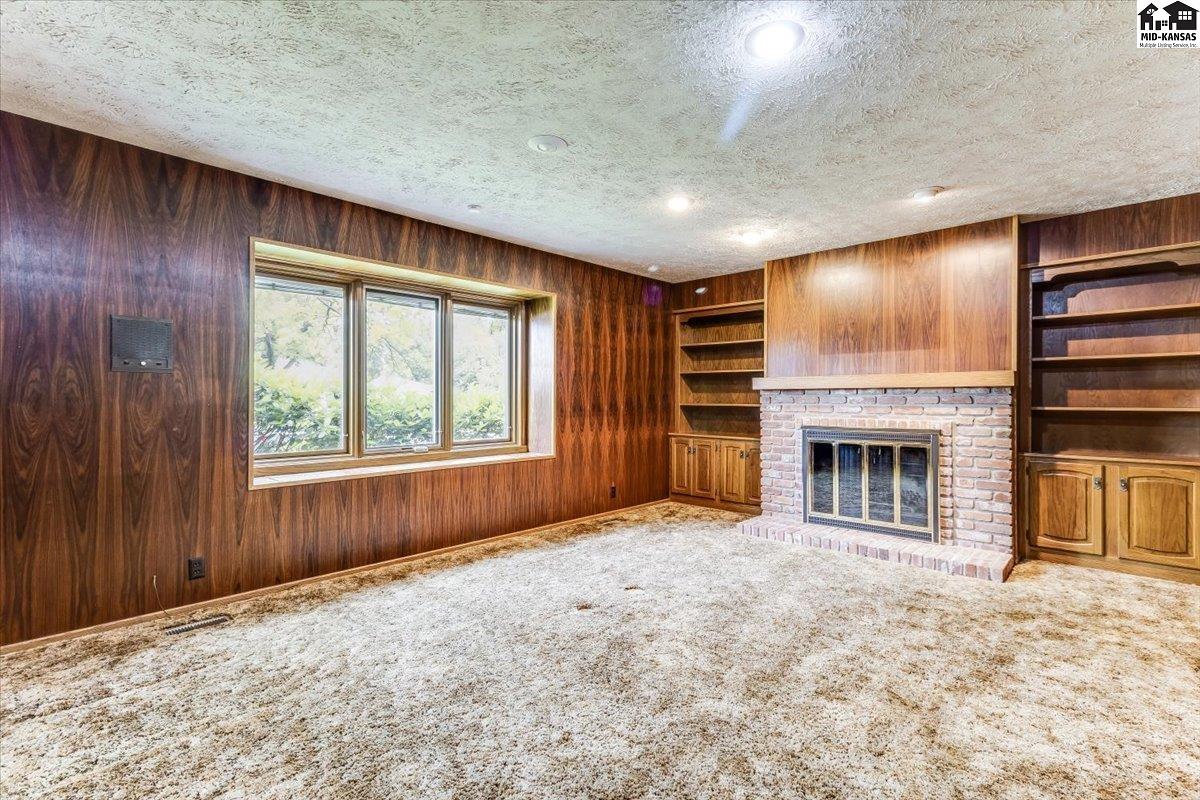 815 Bannock Burn Road Hutchinson KS 67502