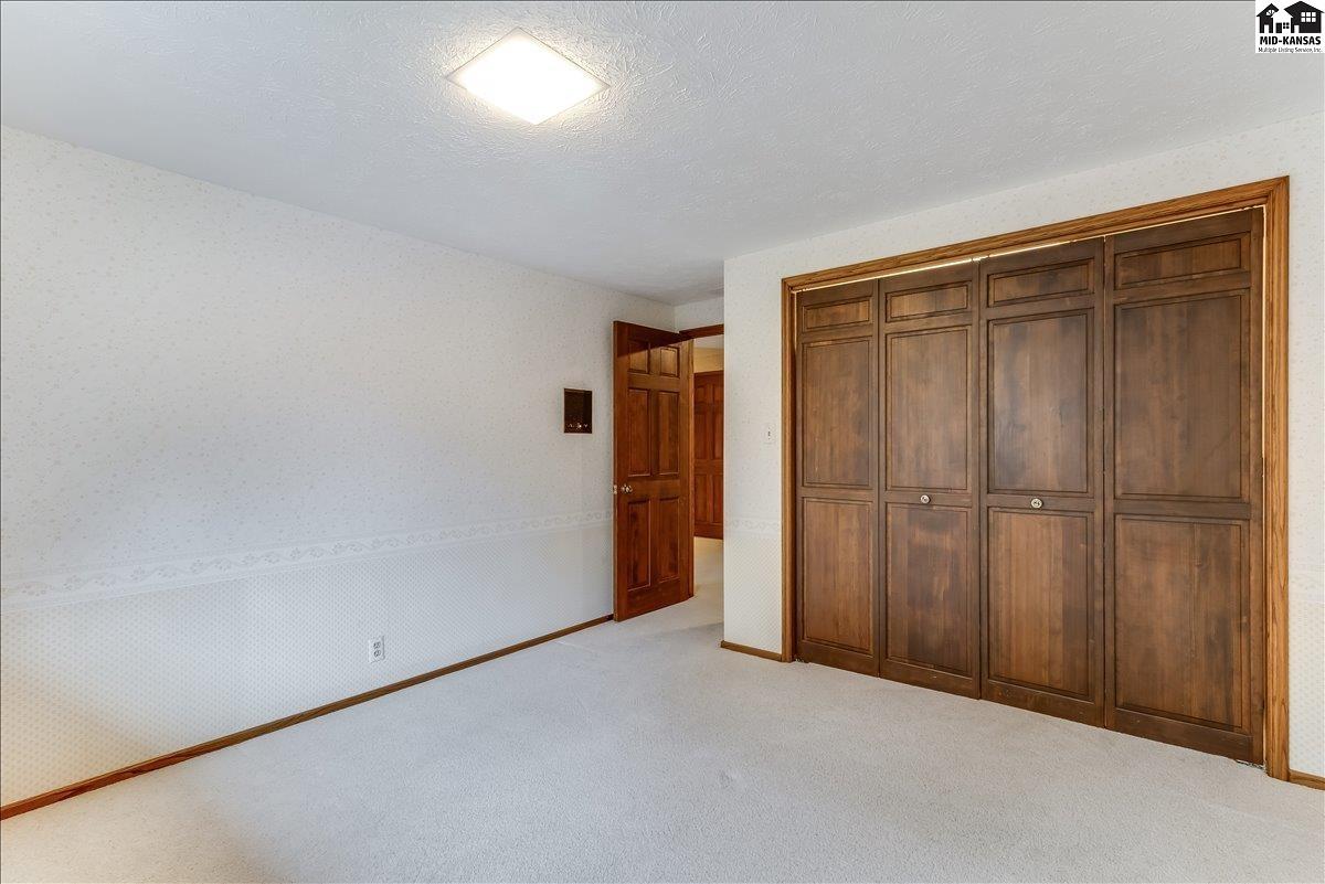815 Bannock Burn Road Hutchinson KS 67502