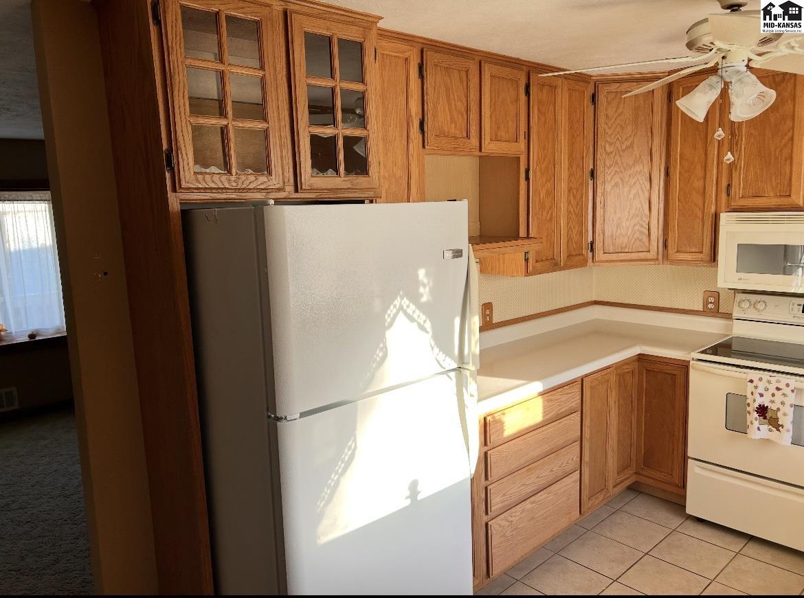 1601 Cochran Street Hutchinson KS 67501