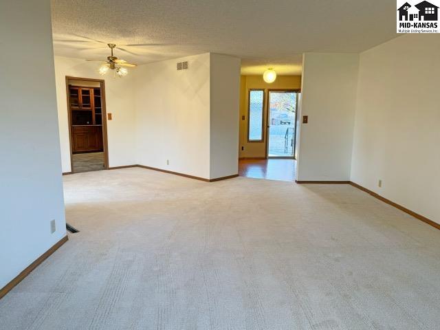 3102 Princeton Drive Hutchinson KS 67502