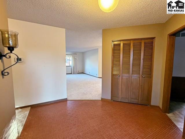 3102 Princeton Drive Hutchinson KS 67502