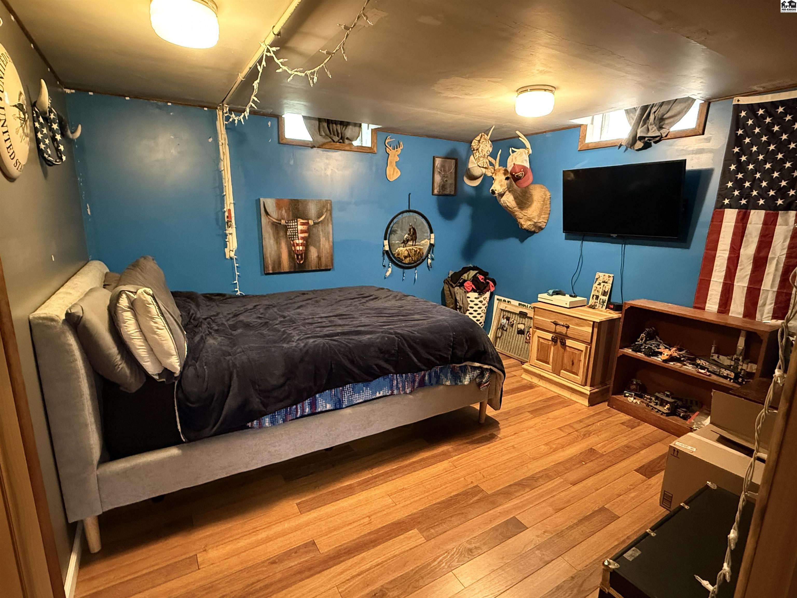 1107 E 20th Avenue Hutchinson KS 67502