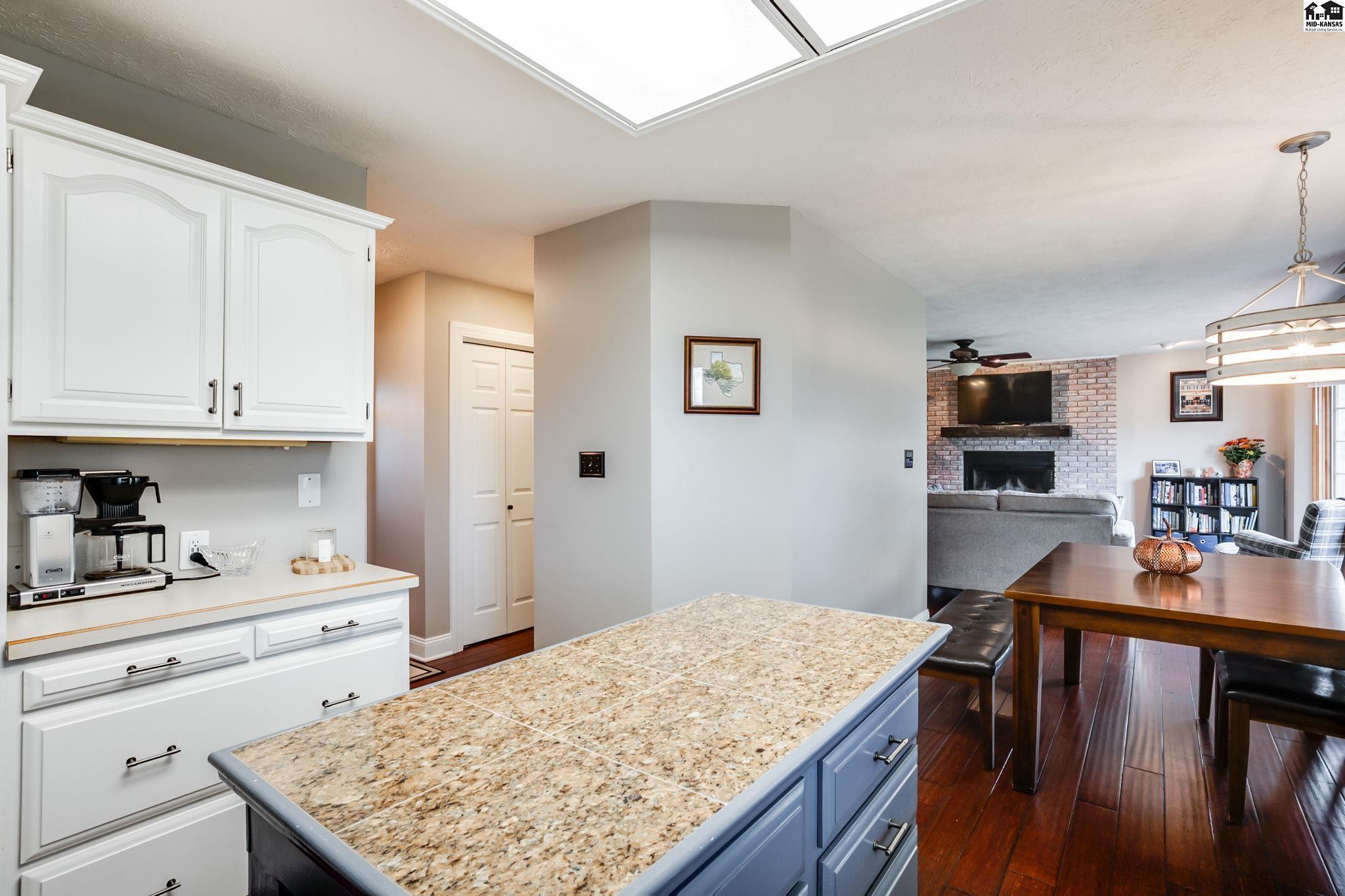 1005 Dundee Court Hutchinson KS 67502